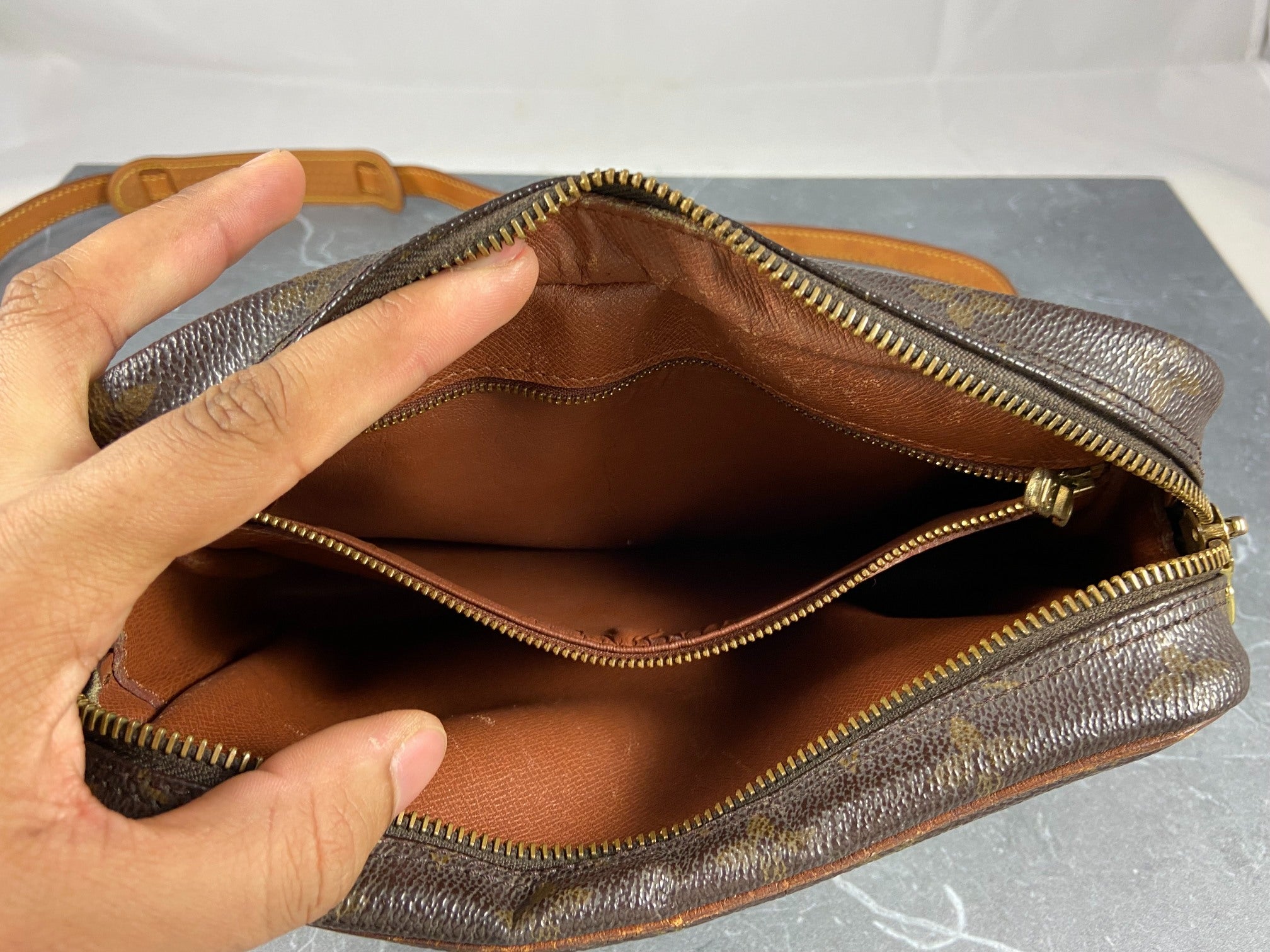 Louis Vuitton Trocadero 23 Shoulder Bag Monogram Canvas