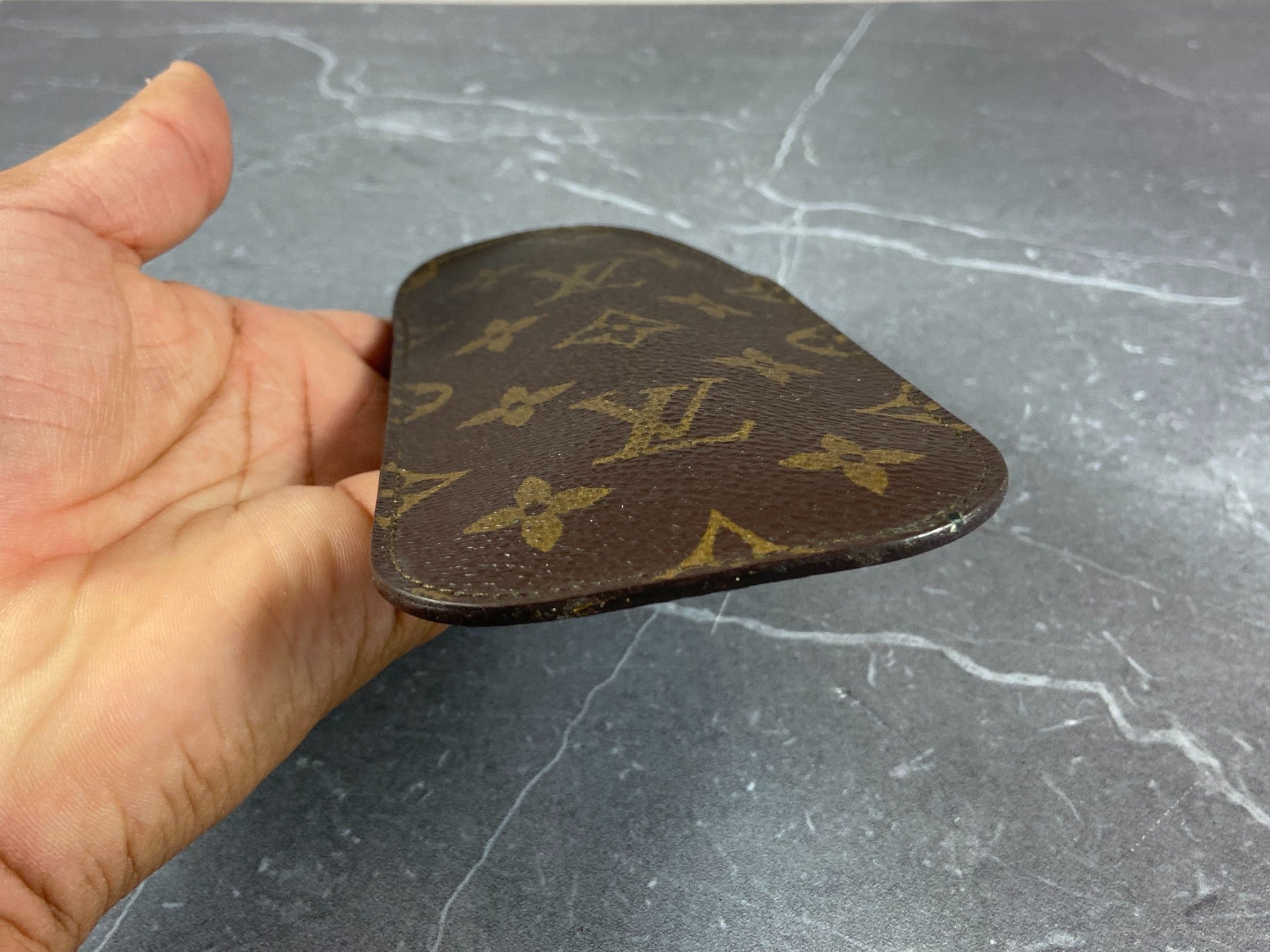Louis Vuitton Glass / Pencil Case Monogram Canvas