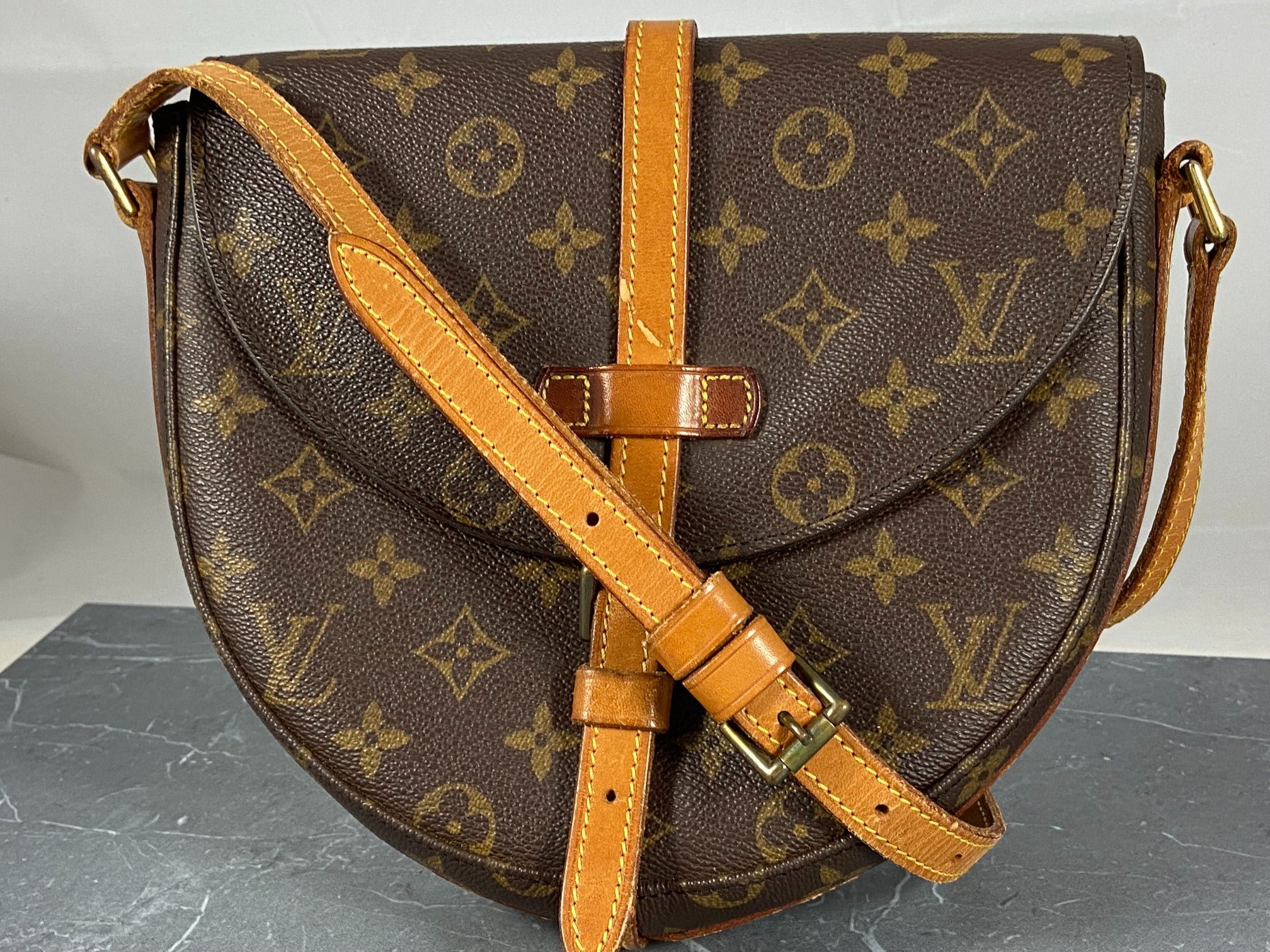 Louis Vuitton Chantilly MM Shoulder Bag Monogram Canvas