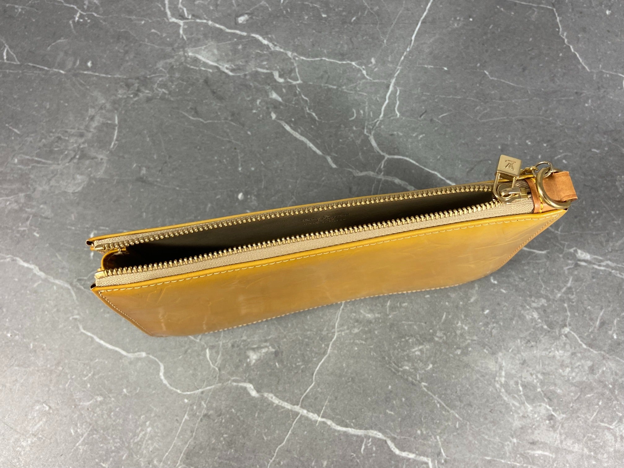 Louis Vuitton Pochette Lexington Yellow Vernis Monogram Leather