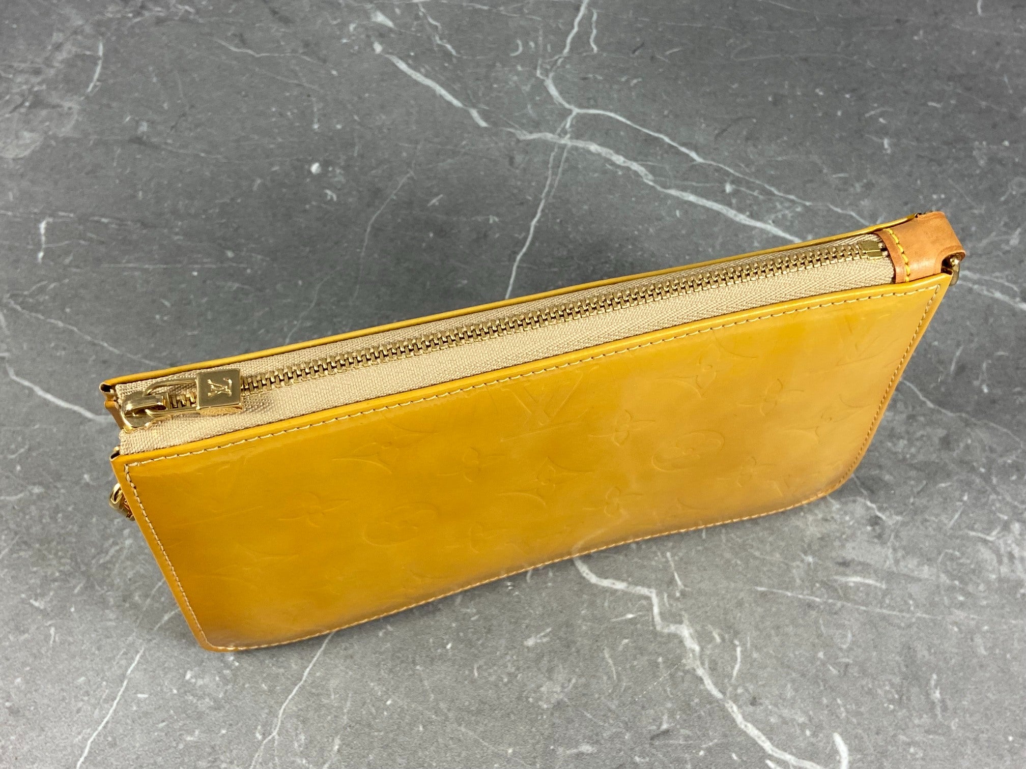 Louis Vuitton Pochette Lexington Yellow Vernis Monogram Leather