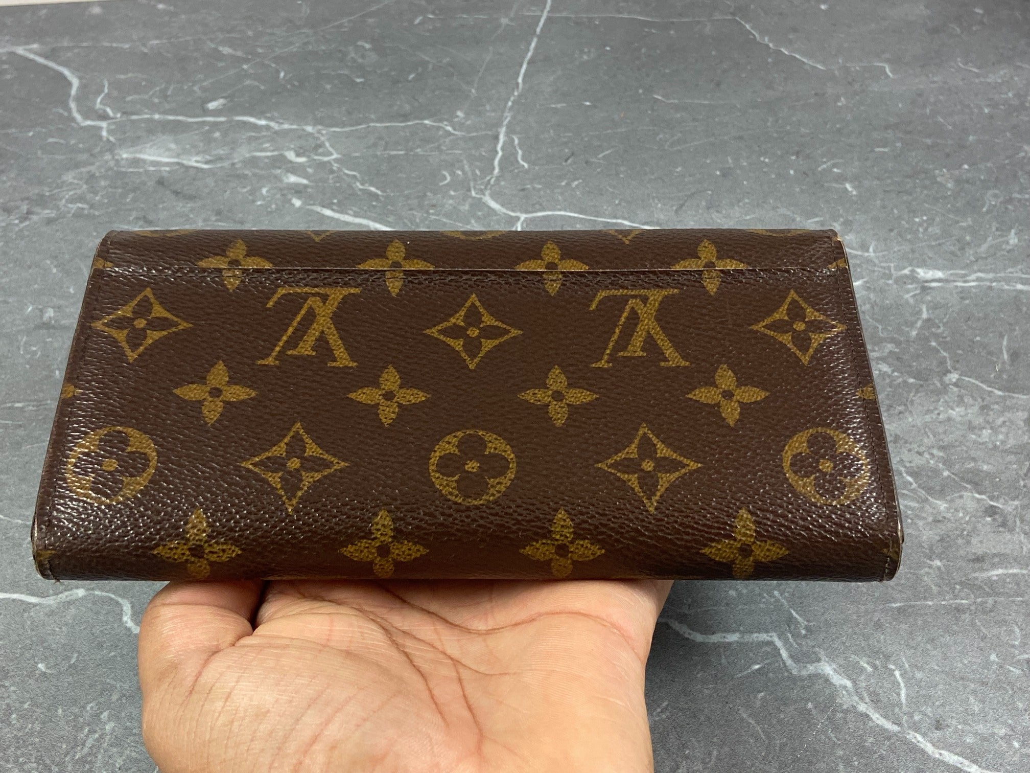 Louis Vuitton Sarah Wallet Monogram Canvas