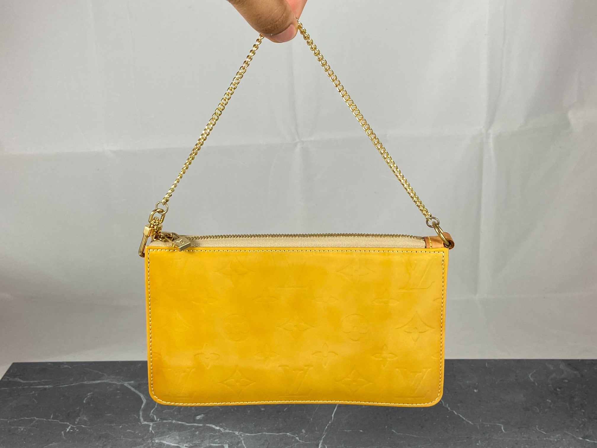 Louis Vuitton Pochette Lexington Yellow Vernis Monogram Leather