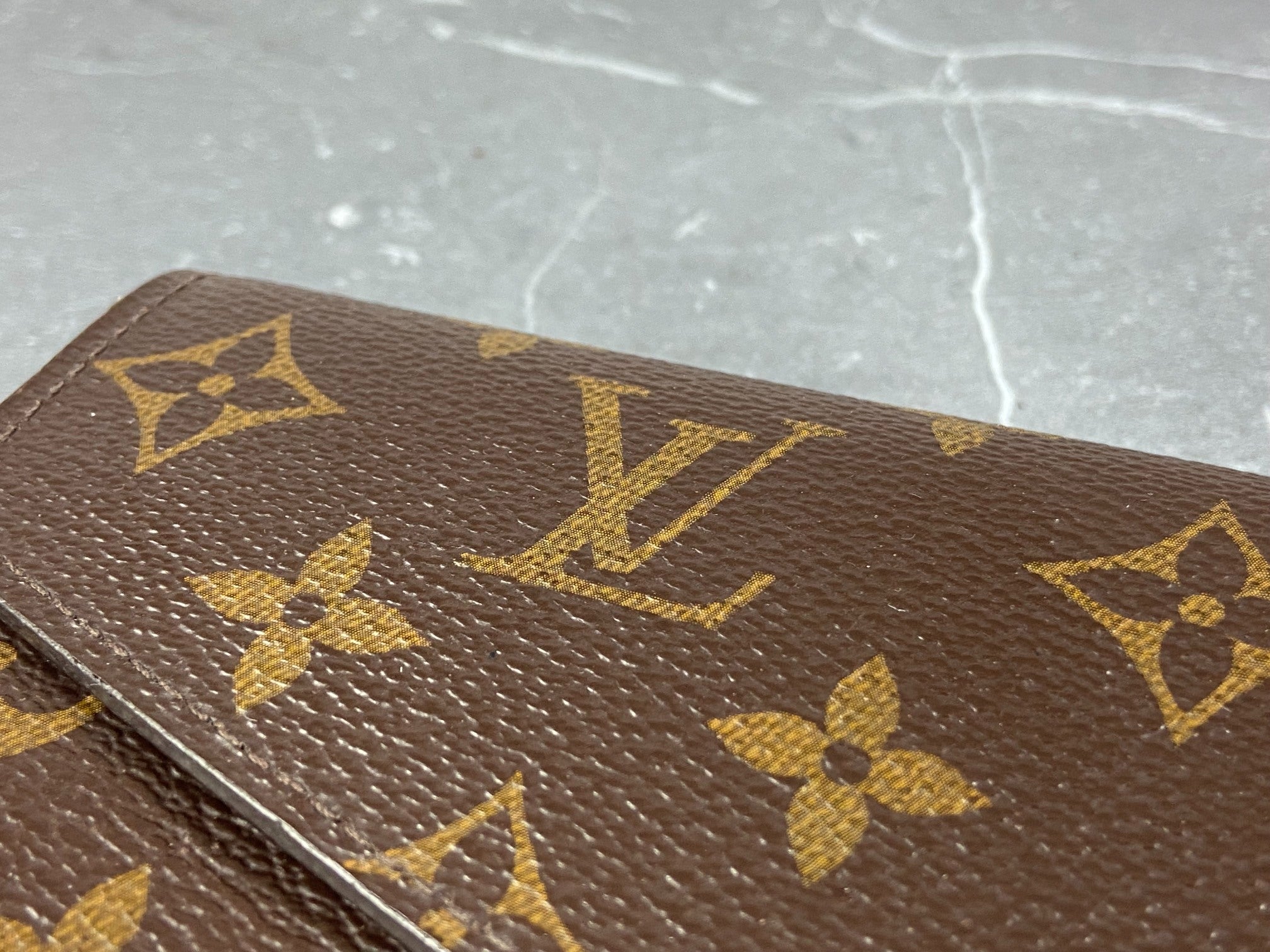 Louis Vuitton Sarah Wallet Monogram Canvas