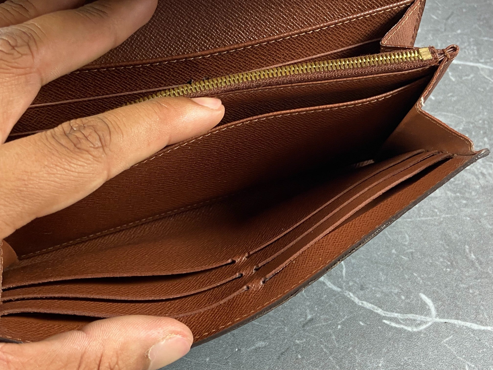 Louis Vuitton Sarah Wallet Monogram Canvas