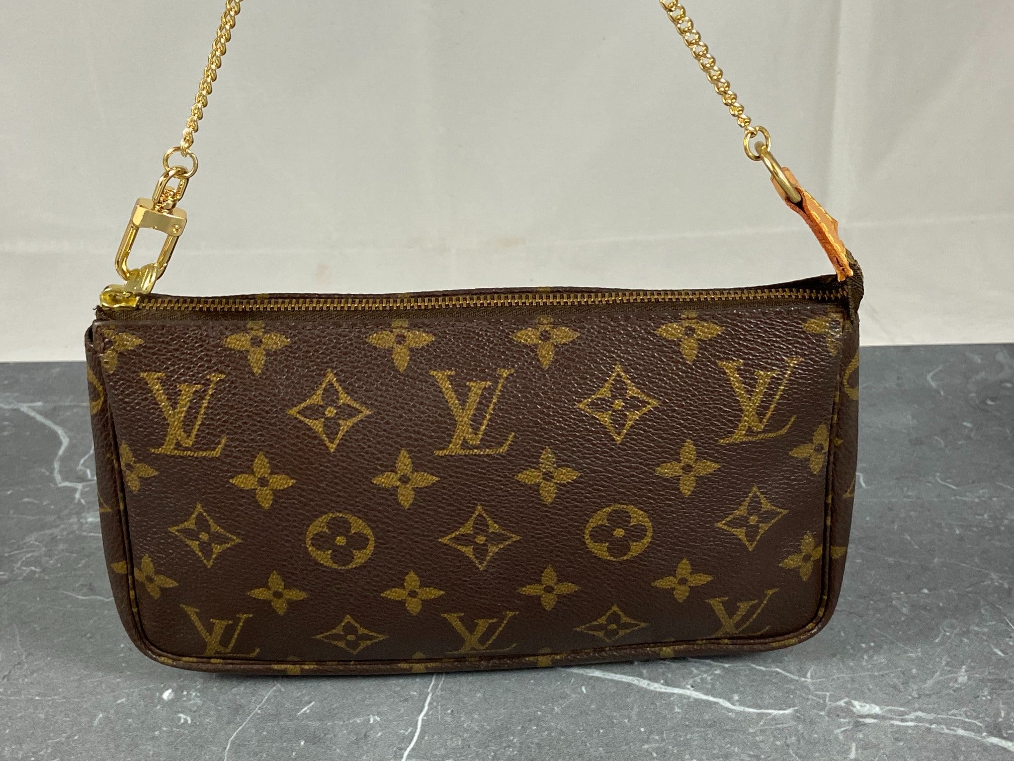 Louis Vuitton Pochette Accessoires Monogram Canvas