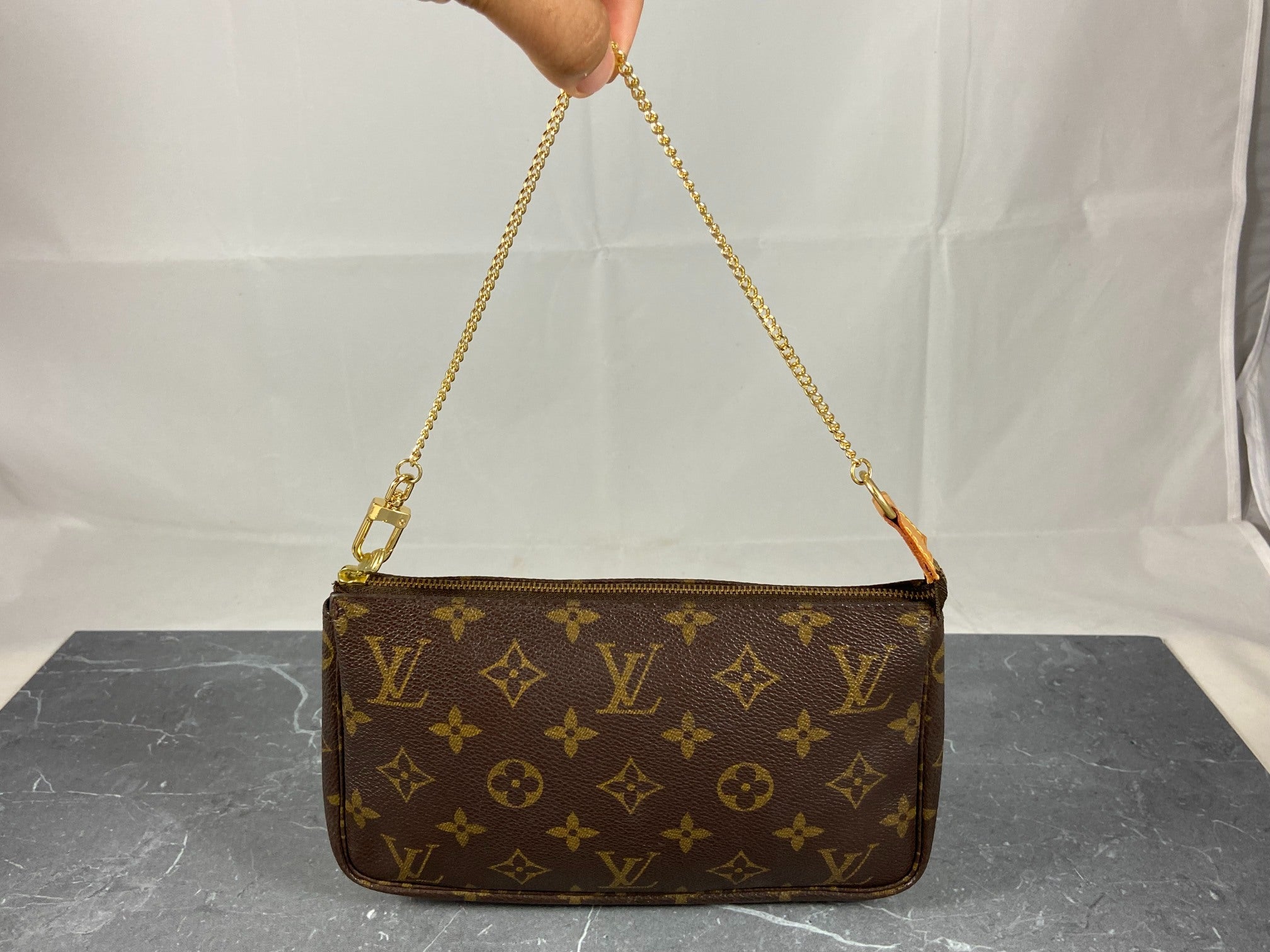 Louis Vuitton Pochette Accessoires Monogram Canvas