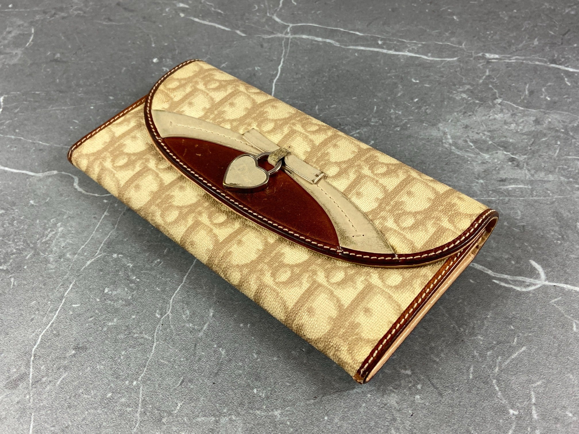 Christian Dior Heart Long Wallet beige Trotter Monogram
