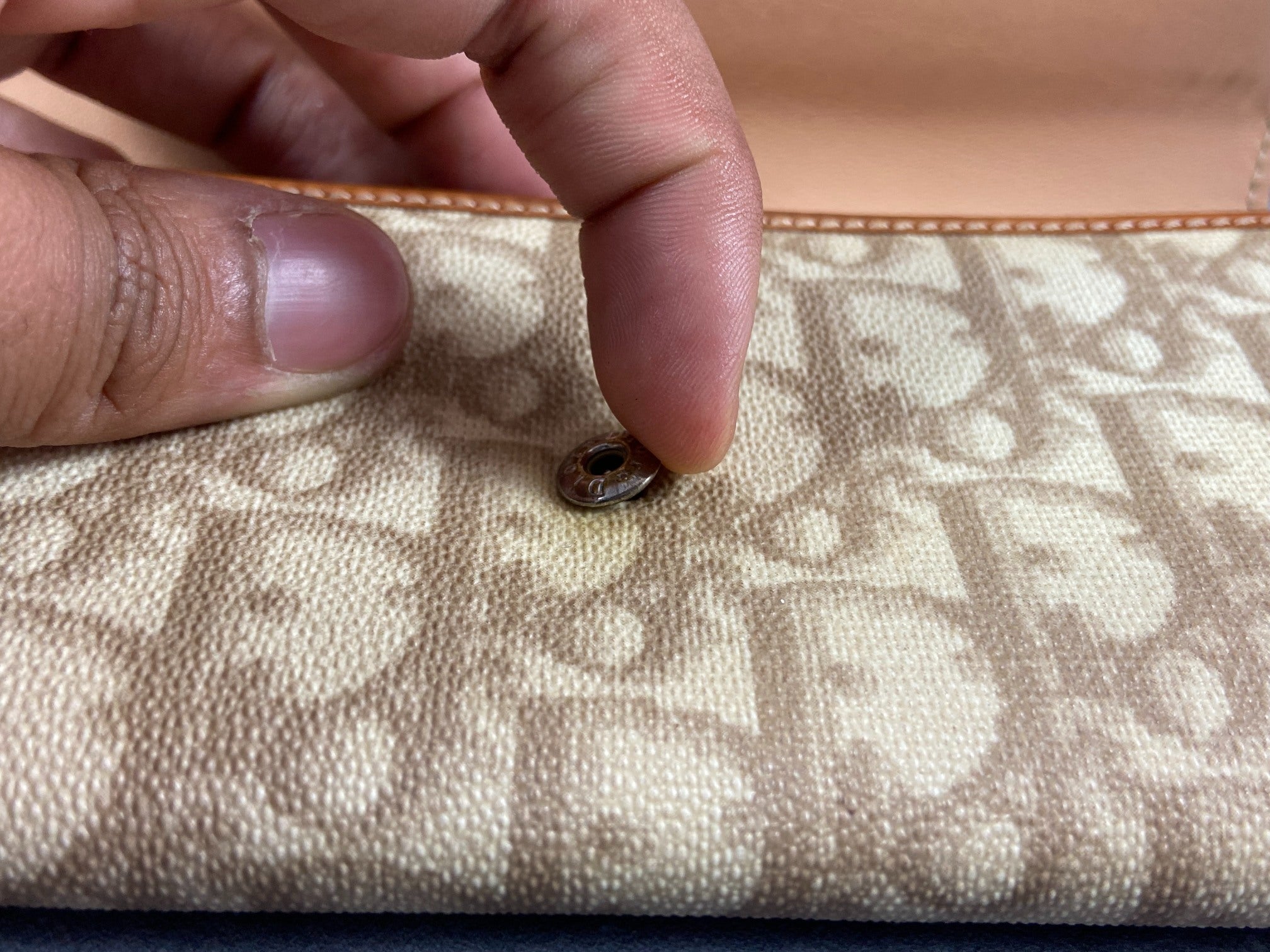 Christian Dior Heart Long Wallet beige Trotter Monogram