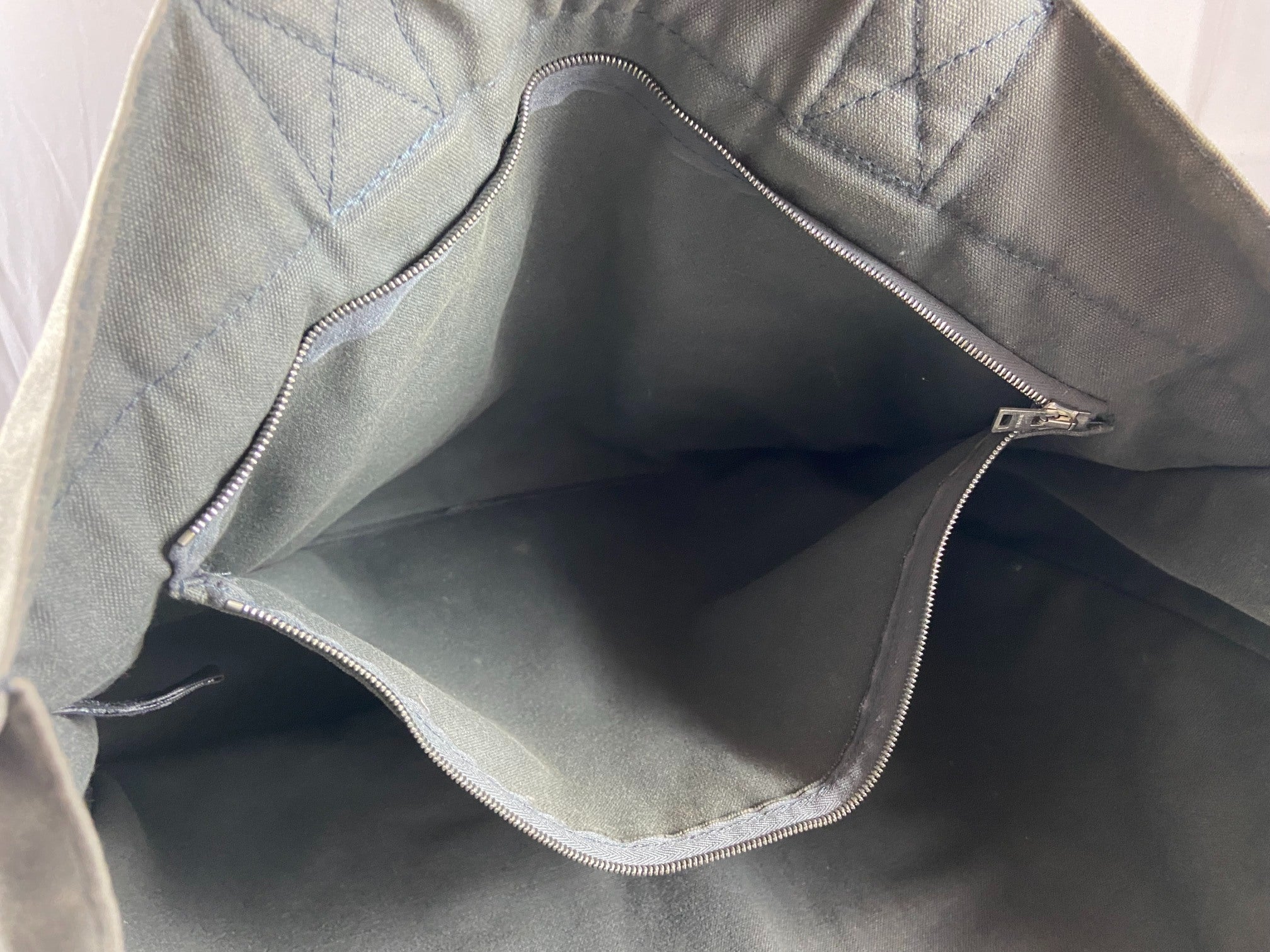 Hermès Fourre Tout MM Cotton Bag Grey
