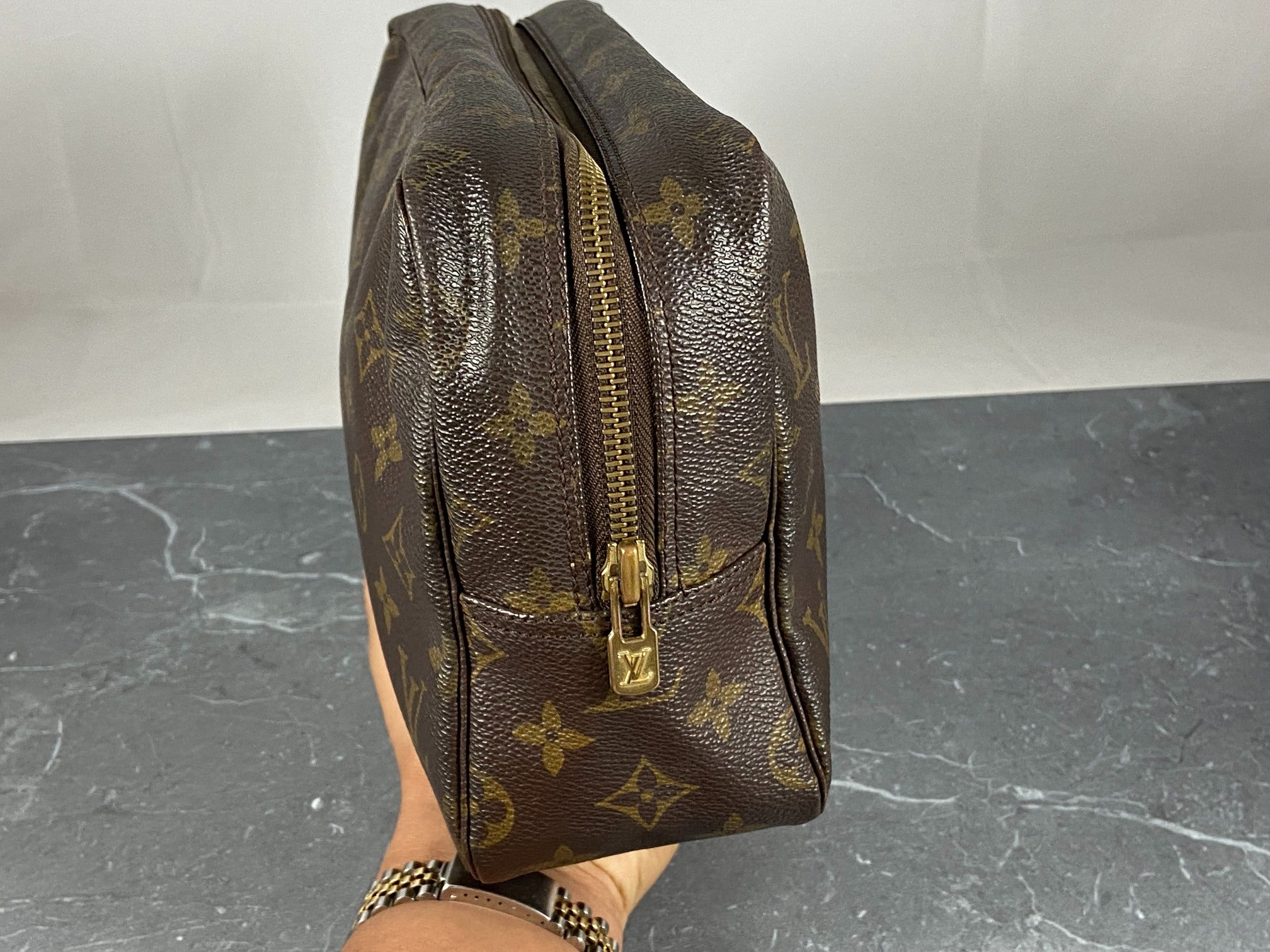 Louis Vuitton Trousse Toilette 28 Monogram Canvas