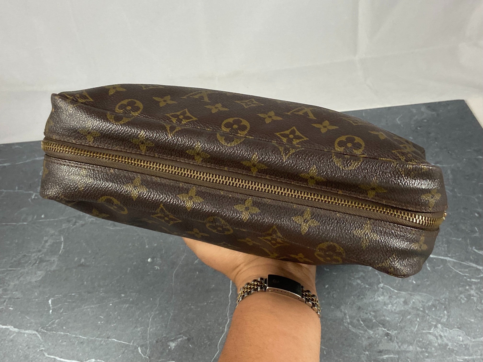 Louis Vuitton Trousse Toilette 28 Monogram Canvas