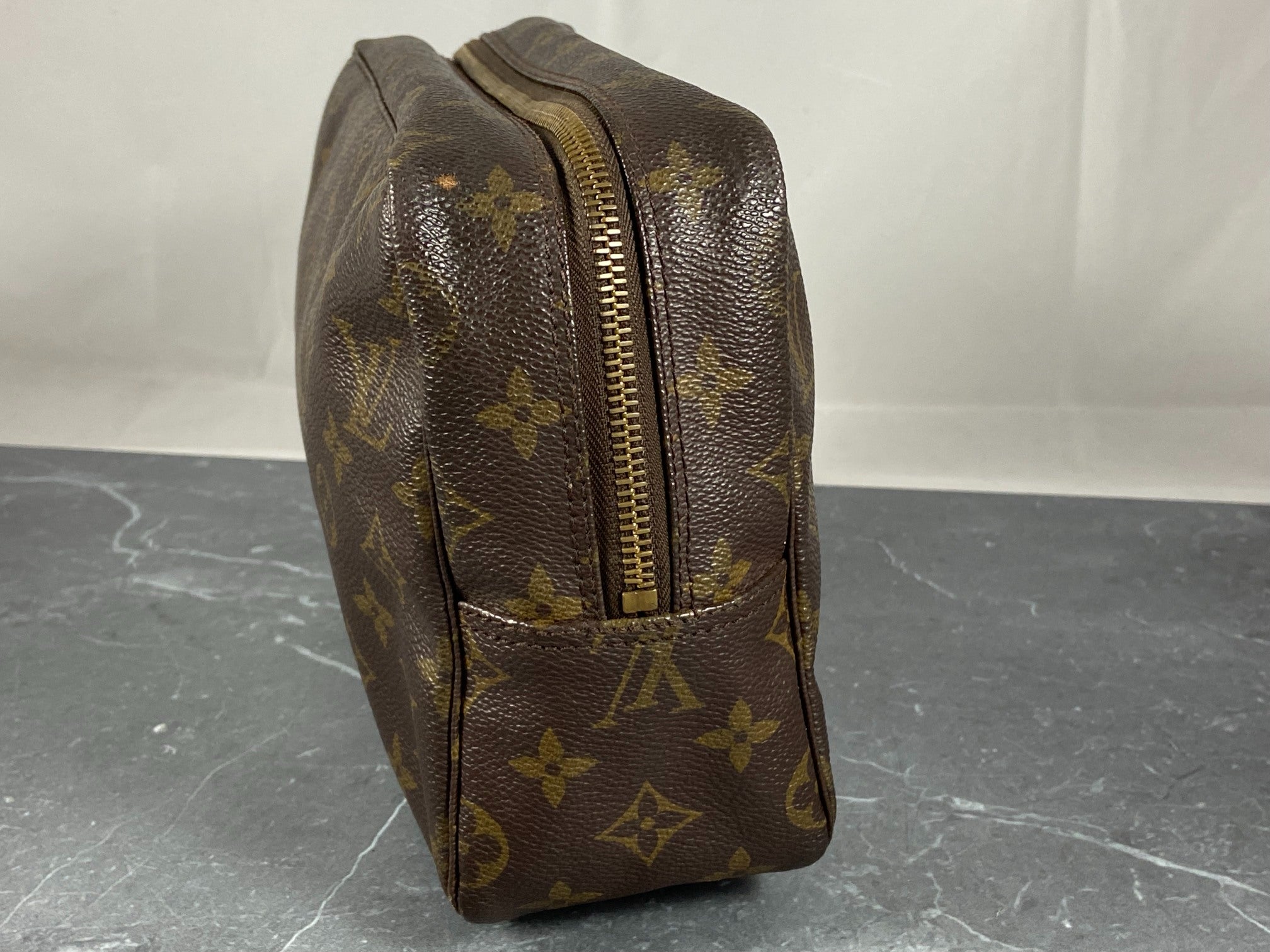 Louis Vuitton Trousse Toilette 28 Monogram Canvas