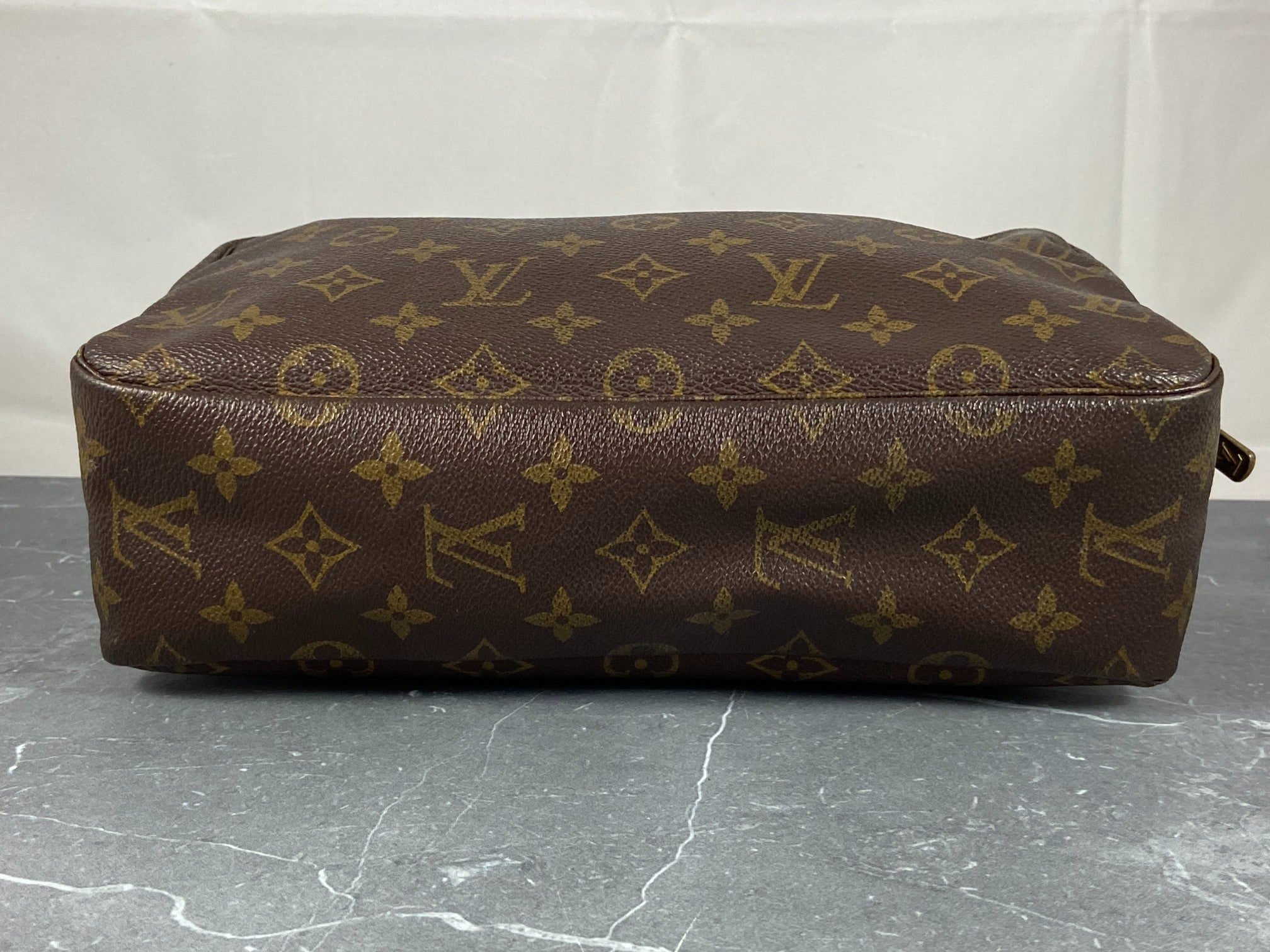 Louis Vuitton Trousse Toilette 28 Monogram Canvas