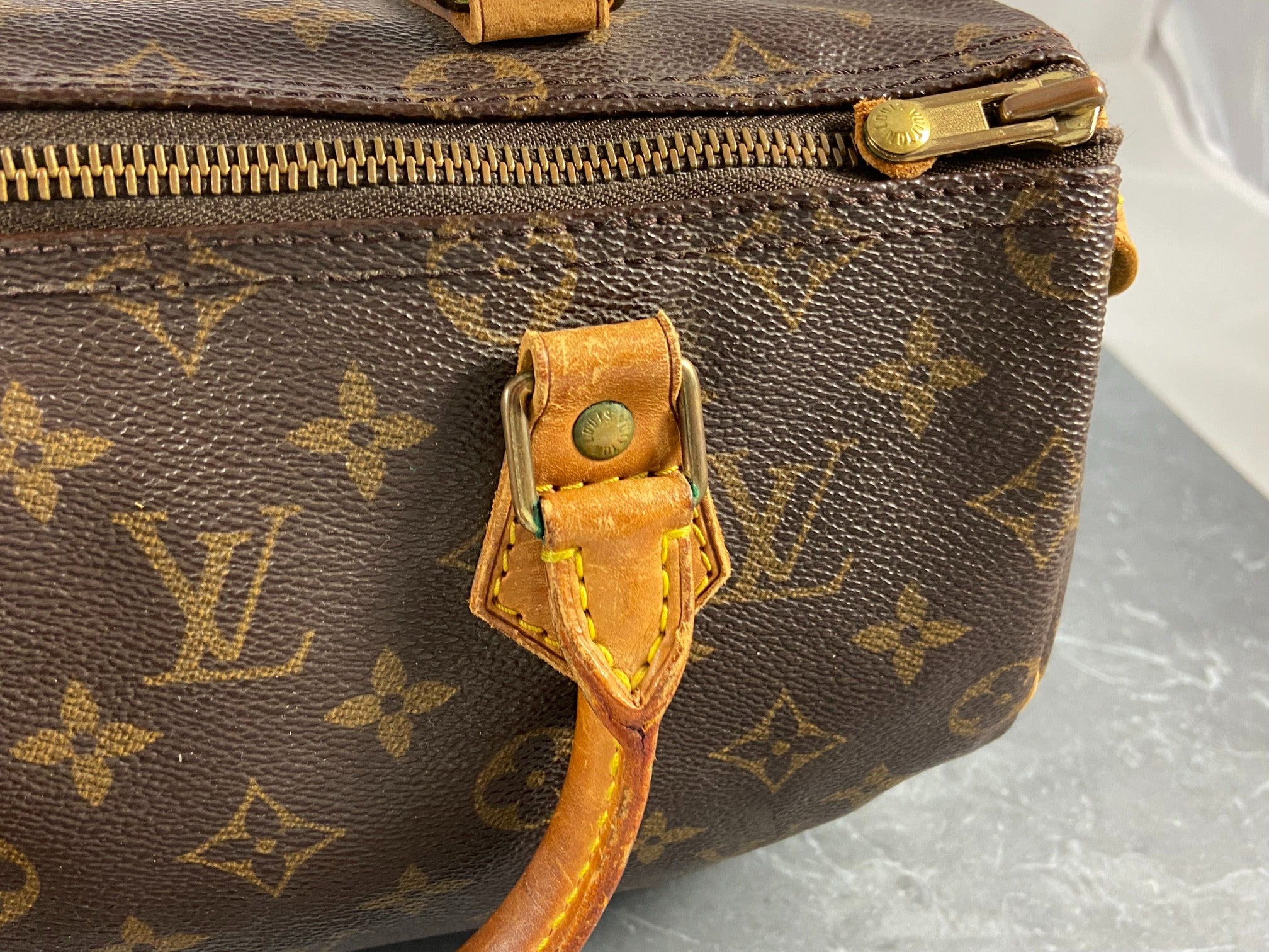 Louis Vuitton Speedy 25 Monogram Canvas