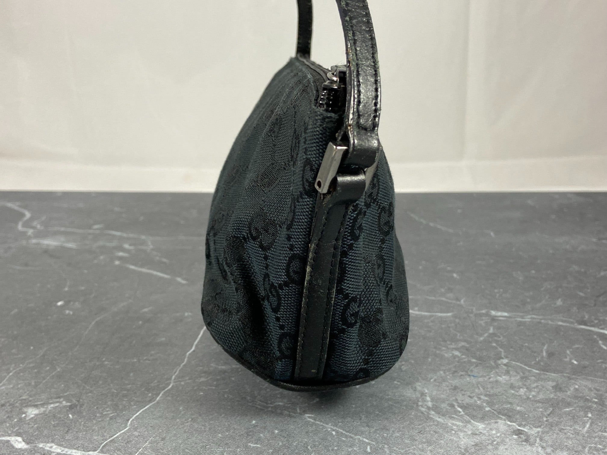 Gucci Banana Boat Accessory Pouch Black GG Monogram