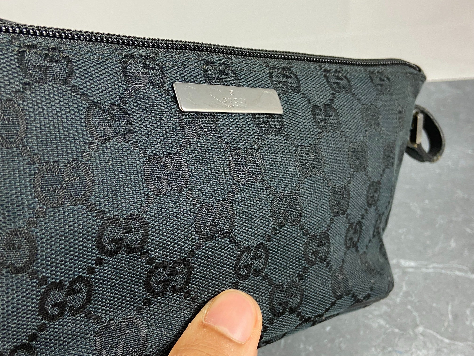 Gucci Banana Boat Accessory Pouch Black GG Monogram