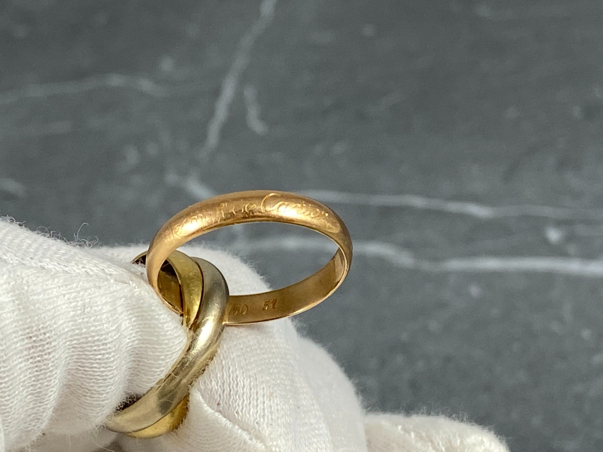 Cartier Must De Cartier Trinity Ring Size 51