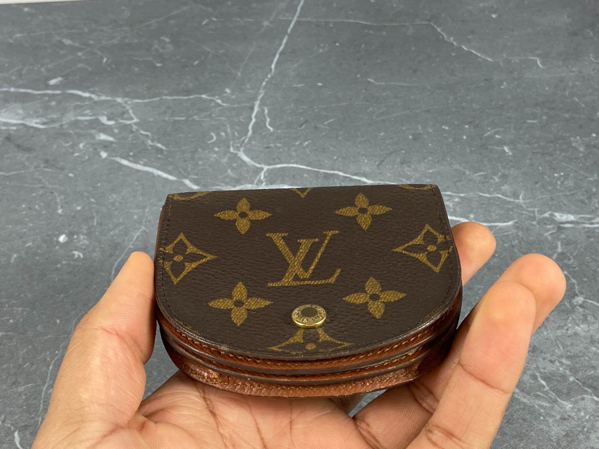 Louis Vuitton Coin Portemonnaie Gousset Monogram Canvas