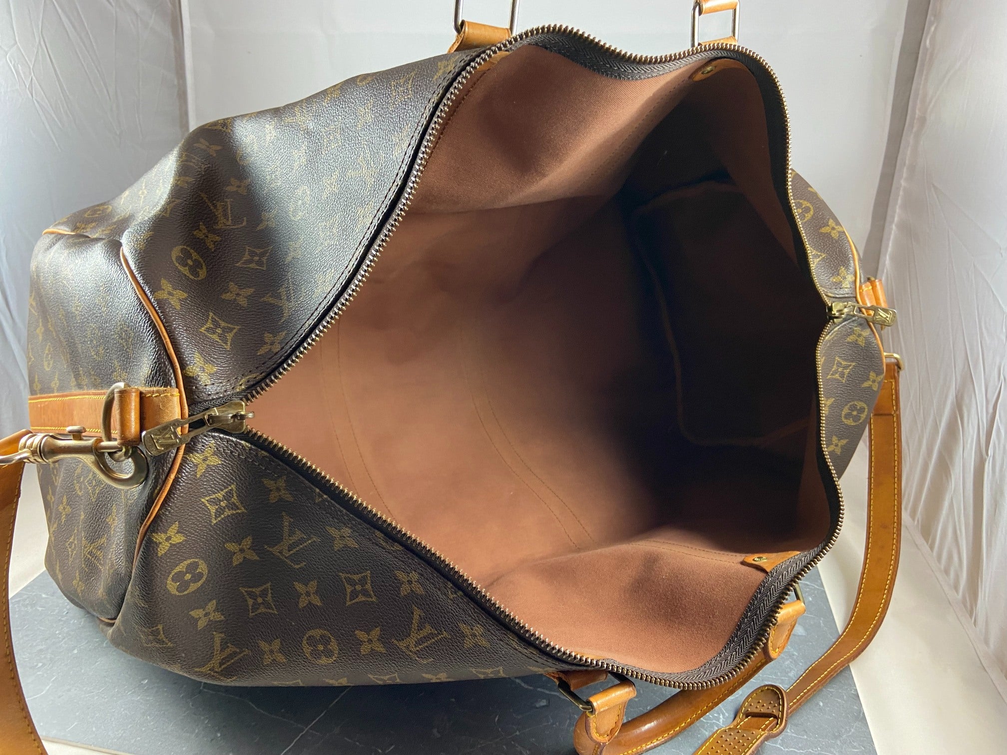 Louis Vuitton Keepall 60 Bandoulière Monogram Canvas