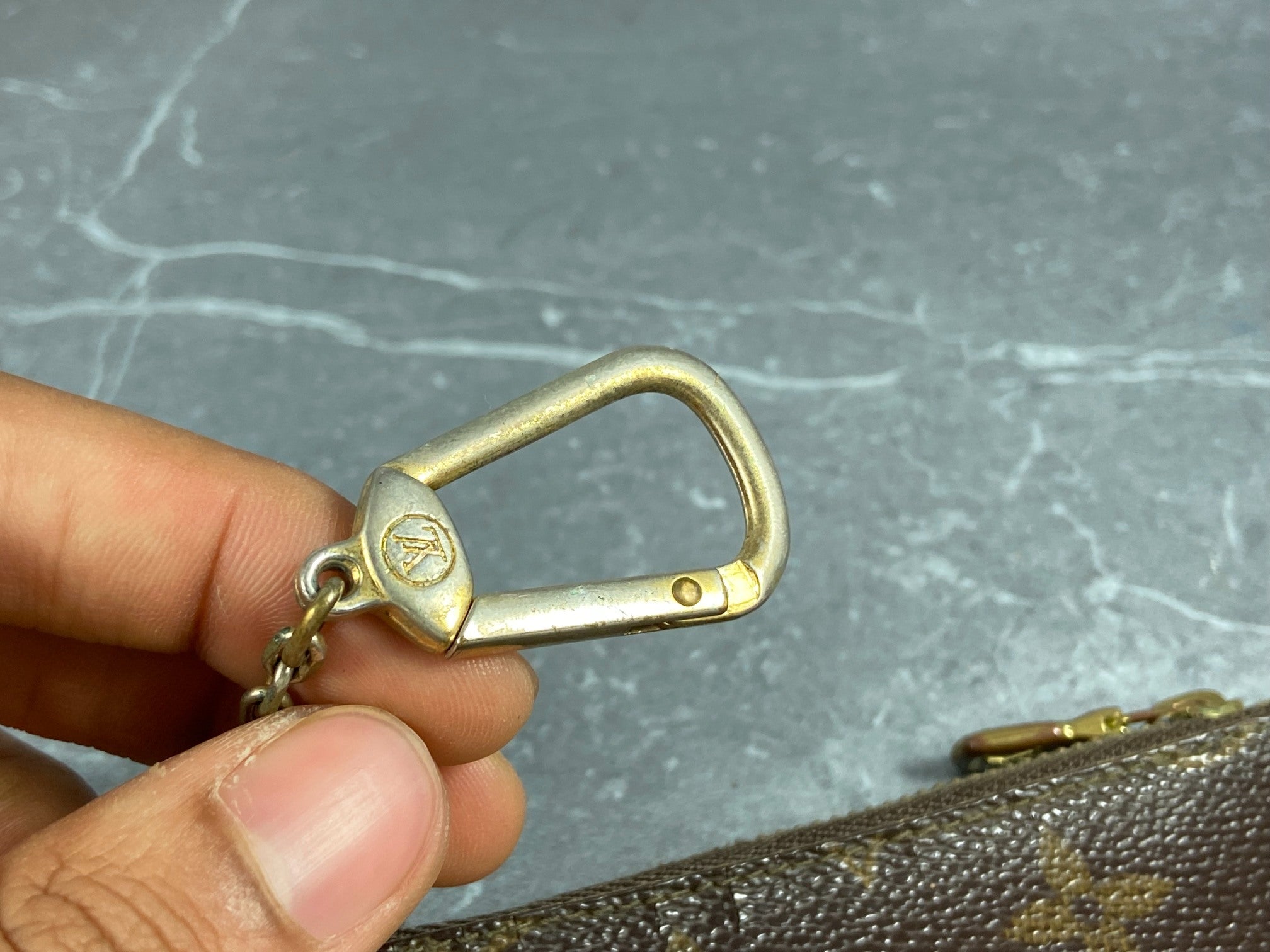 Louis Vuitton Pochette Cles Key Pouch Monogram Canvas incl. Box