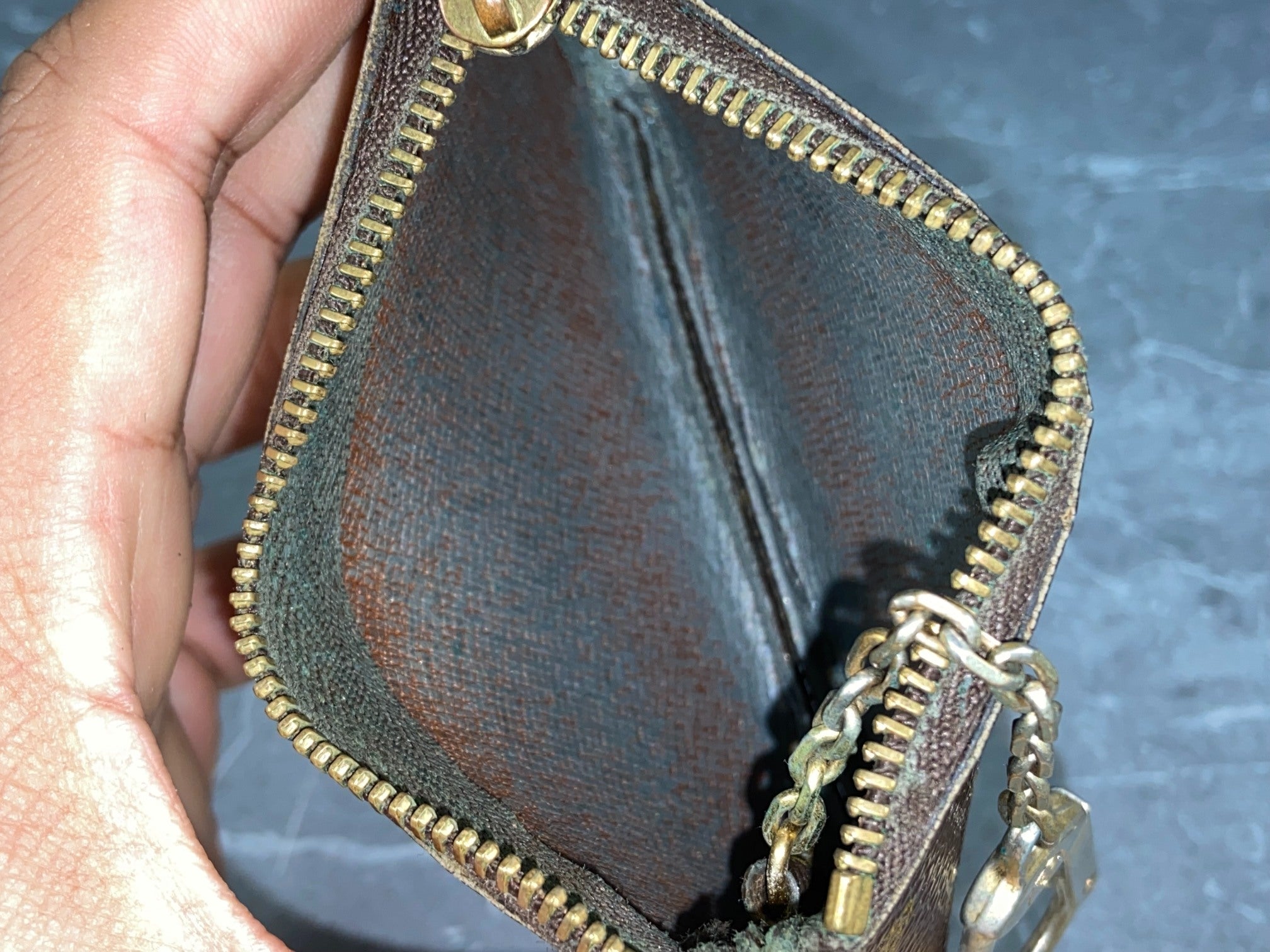 Louis Vuitton Pochette Cles Key Pouch Monogram Canvas incl. Box