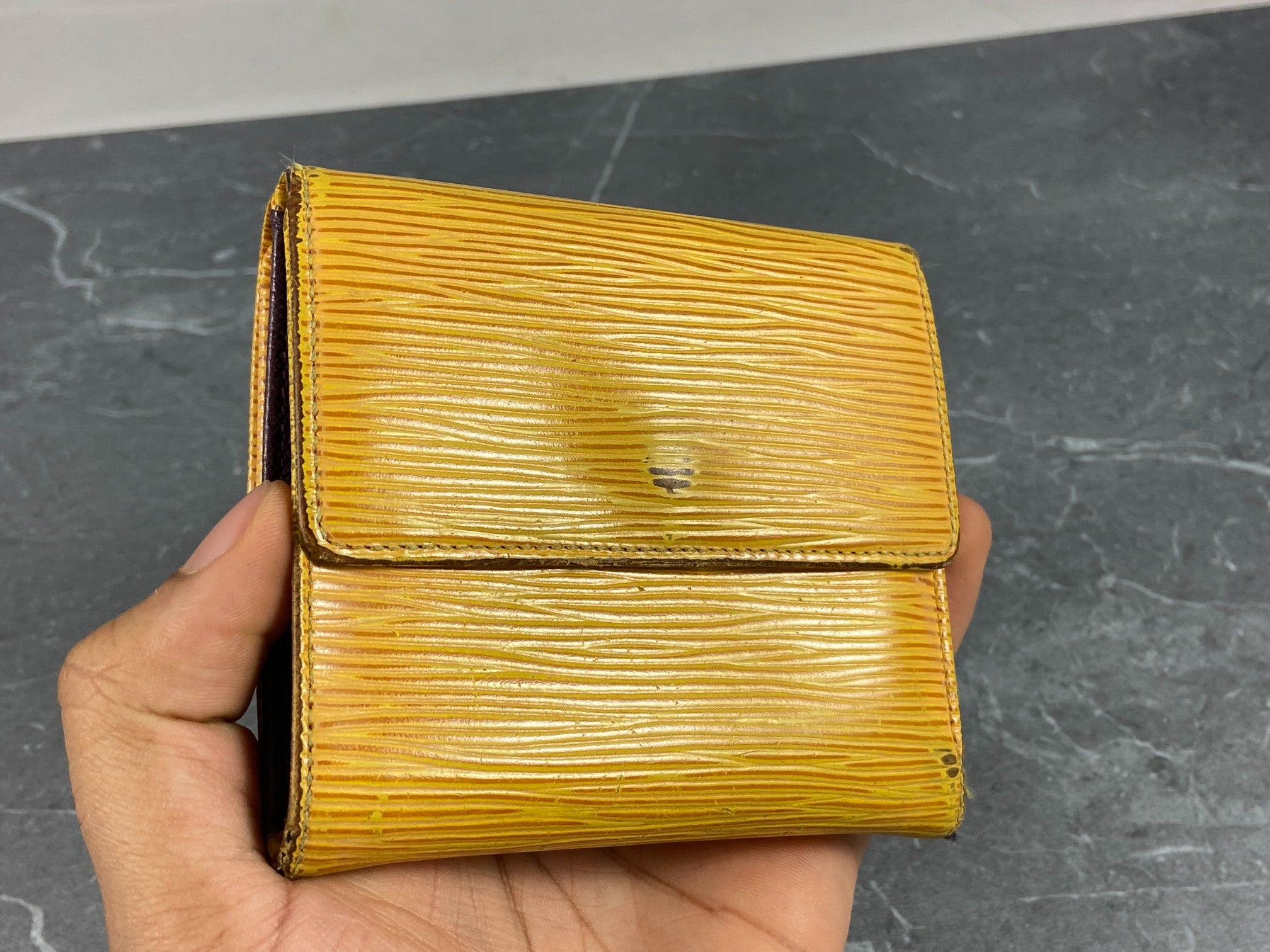 Louis Vuitton Elise Wallet Black Epi Leather