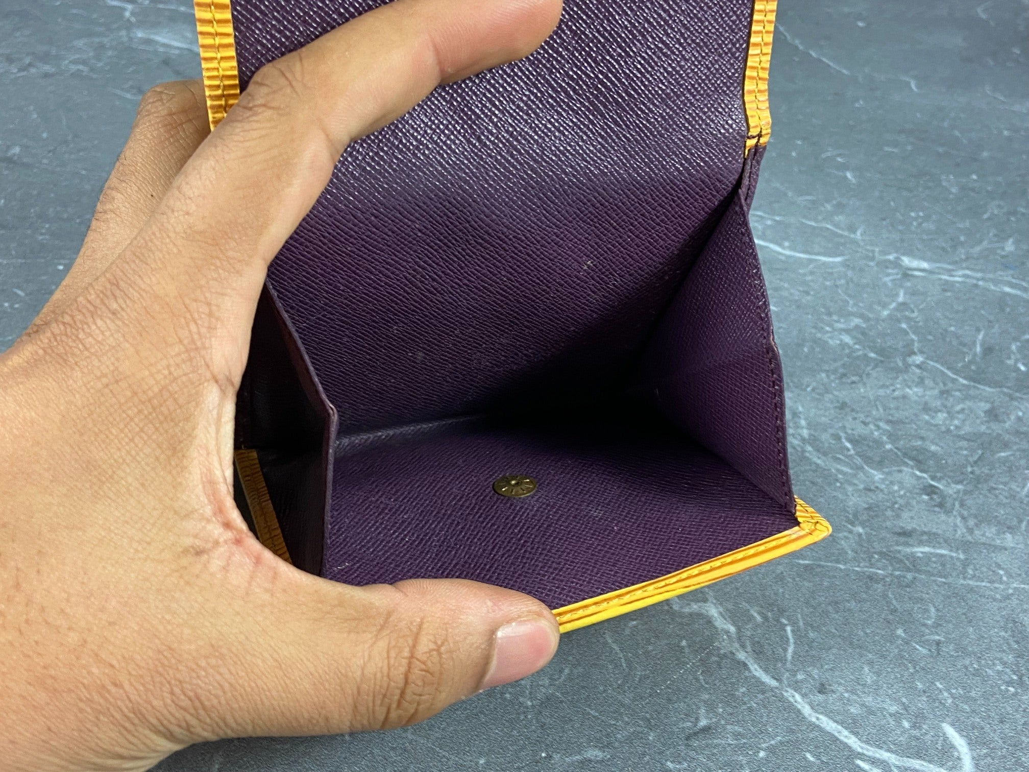 Louis Vuitton Elise Wallet Black Epi Leather