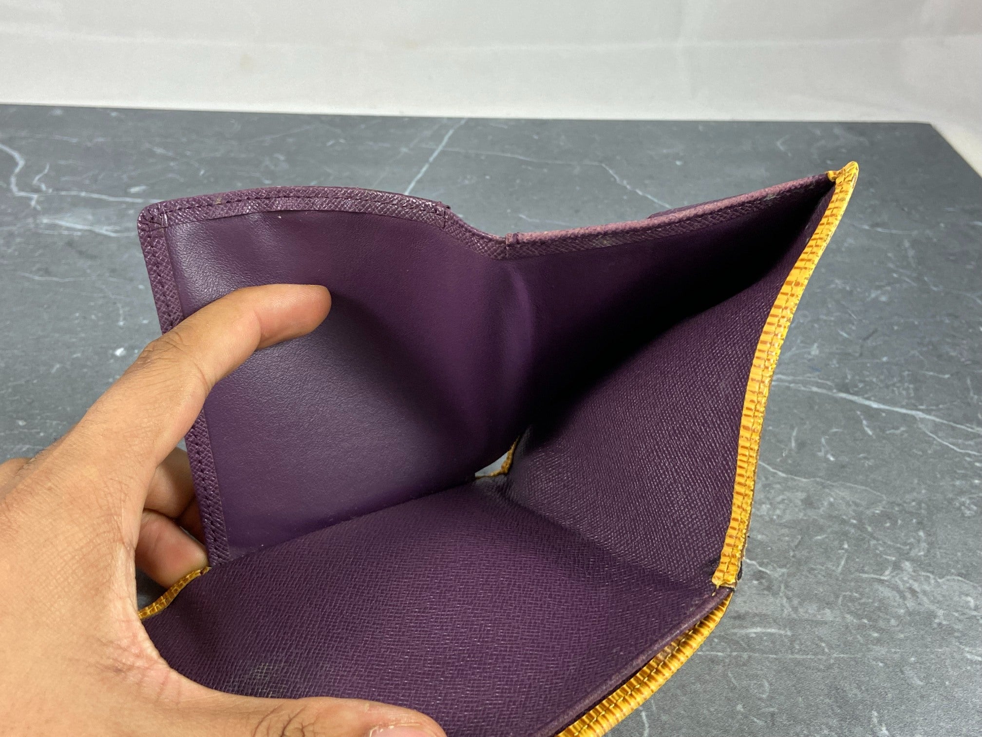 Louis Vuitton Elise Wallet Black Epi Leather