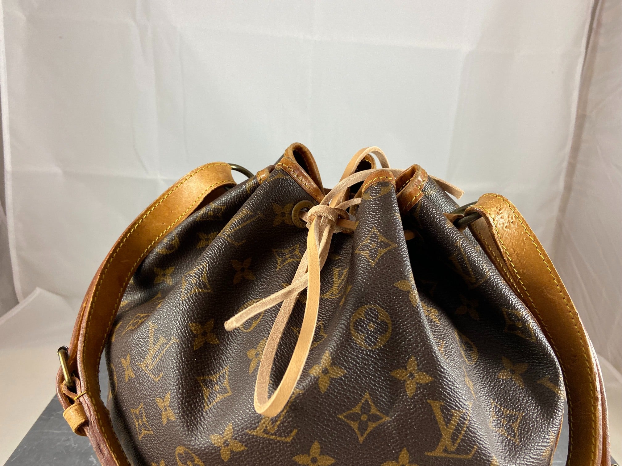 Louis Vuitton Sac Noé Grand Monogram Canvas