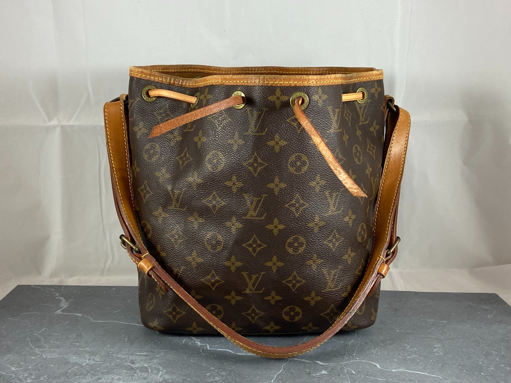 Louis Vuitton Sac Noé Petit Monogram Canvas