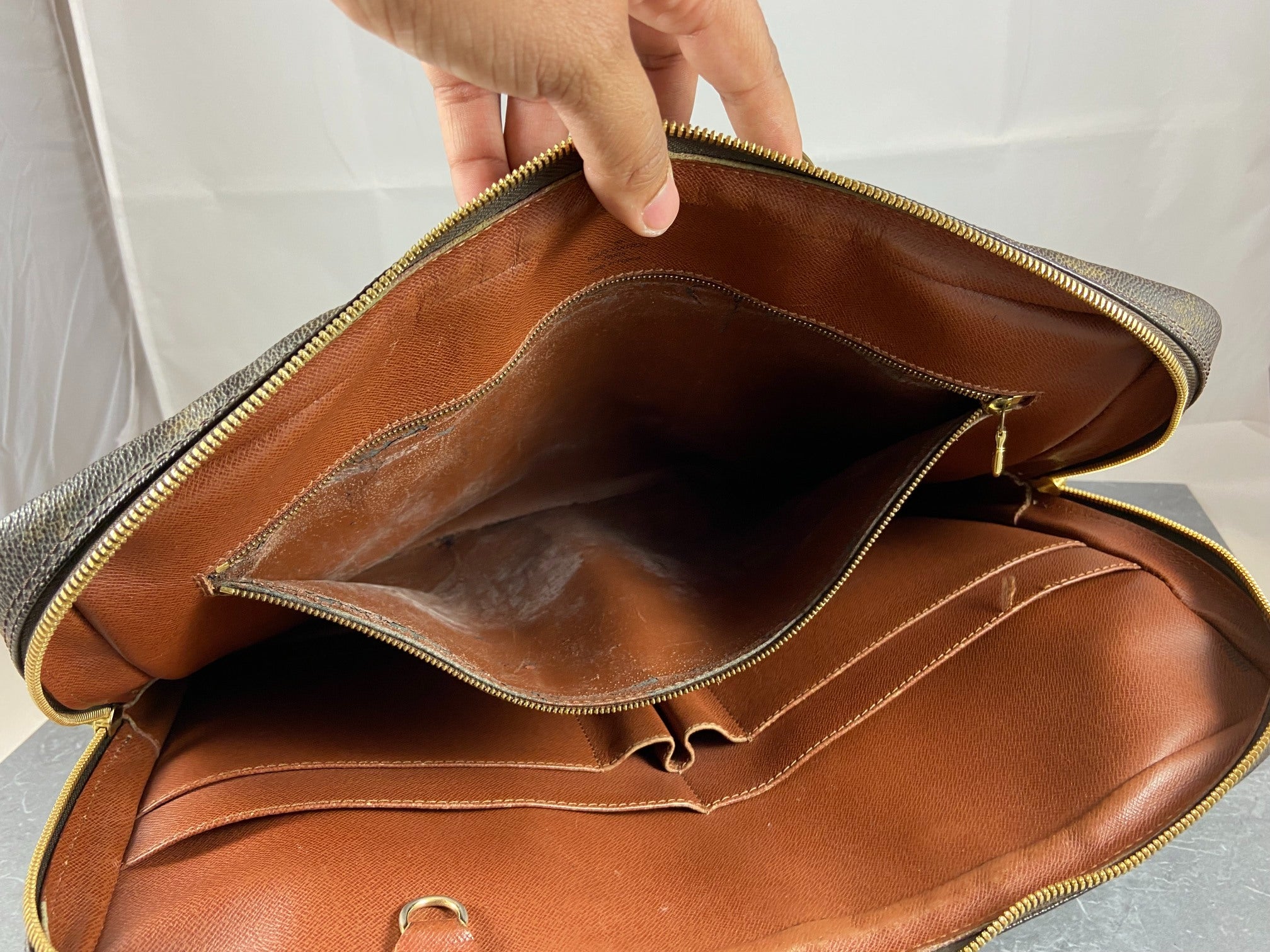 Louis Vuitton Porte Documents Voyage Monogram Canvas