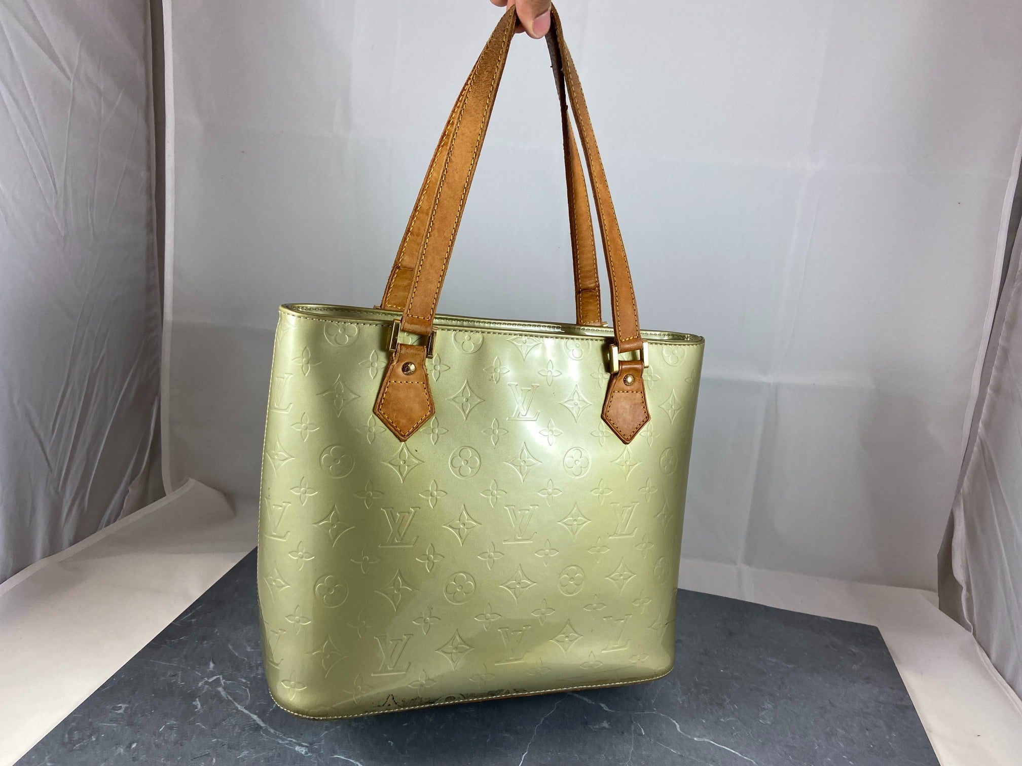 Louis Vuitton Houston Bag Black Vernis Leather