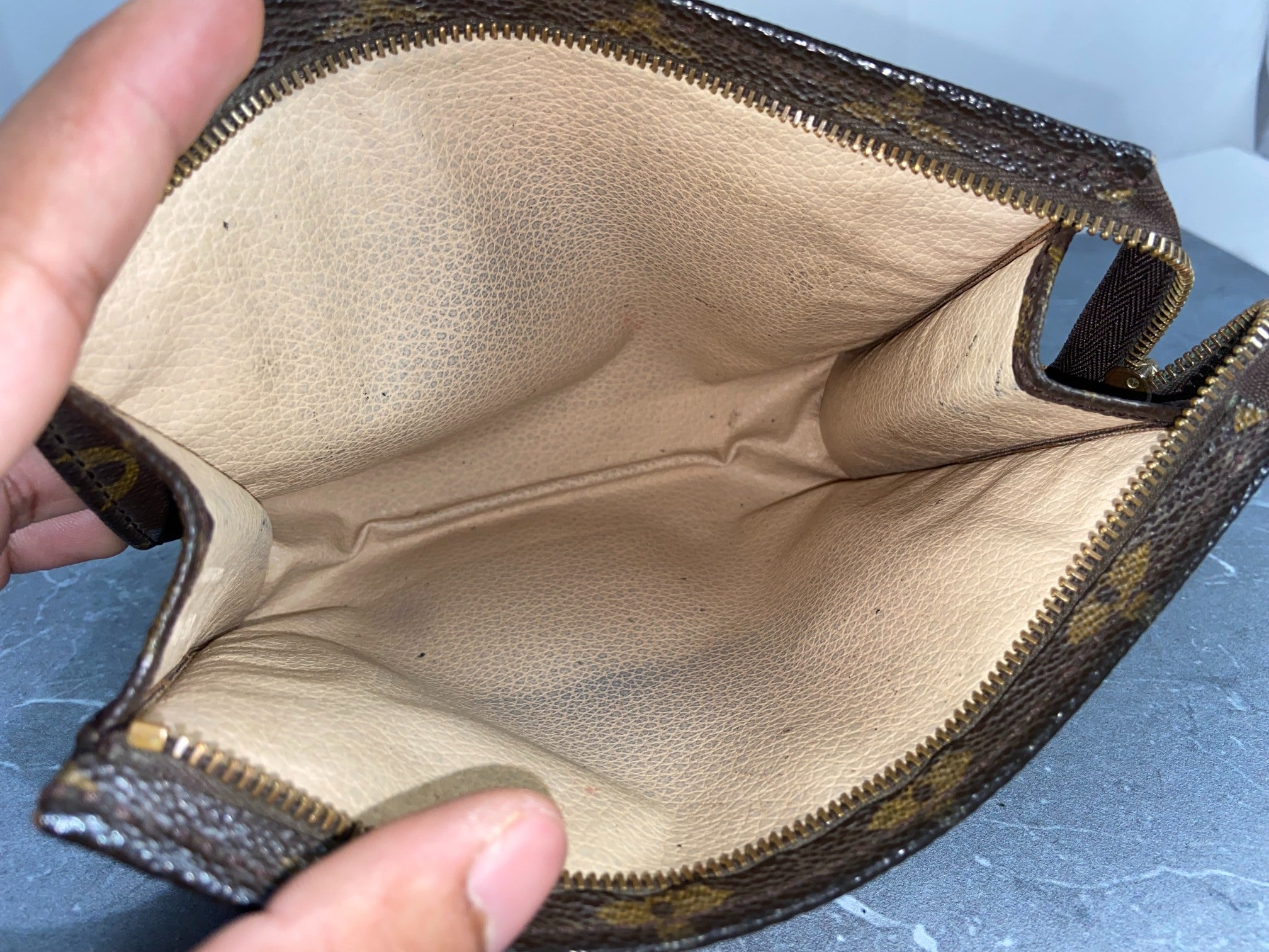 Louis Vuitton Poche Toilette 19 Monogram Canvas