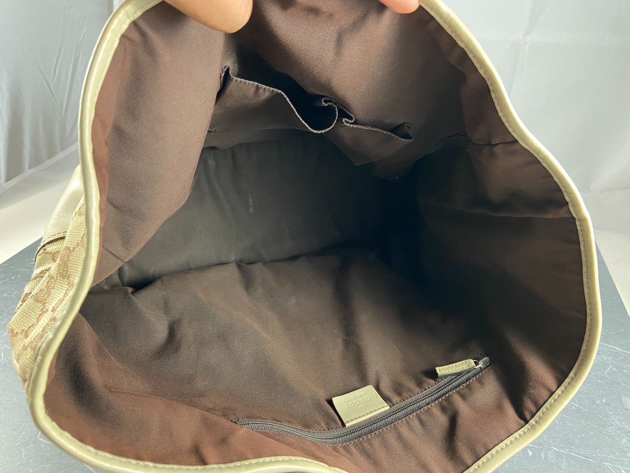 Gucci Hand / Tote Bag Beige GG Monogram