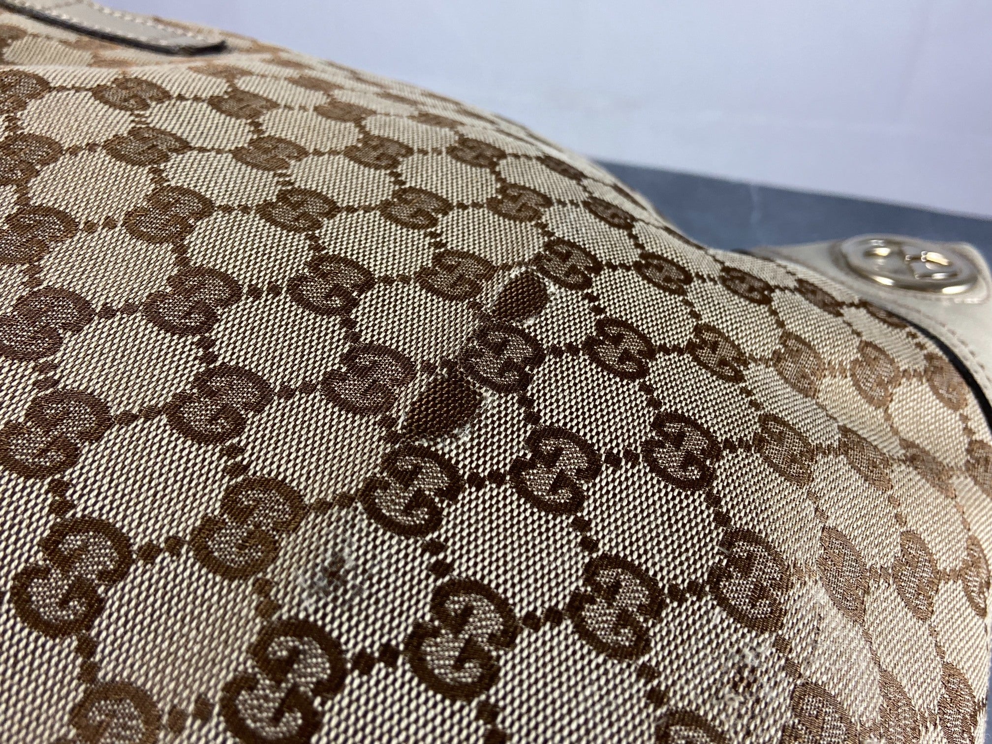 Gucci Hand / Tote Bag Beige GG Monogram