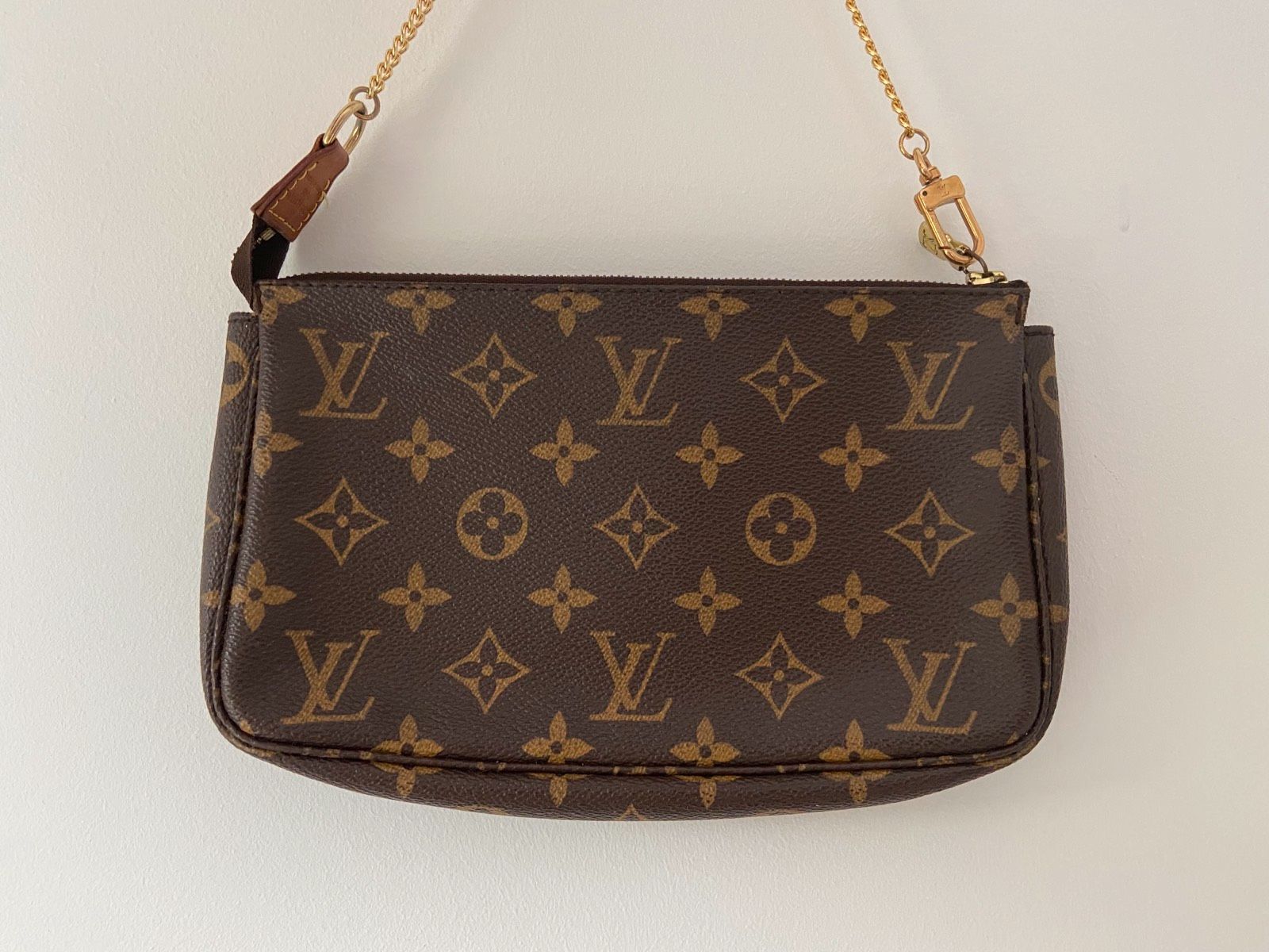 Louis Vuitton Pochette Accessoires Monogram Canvas