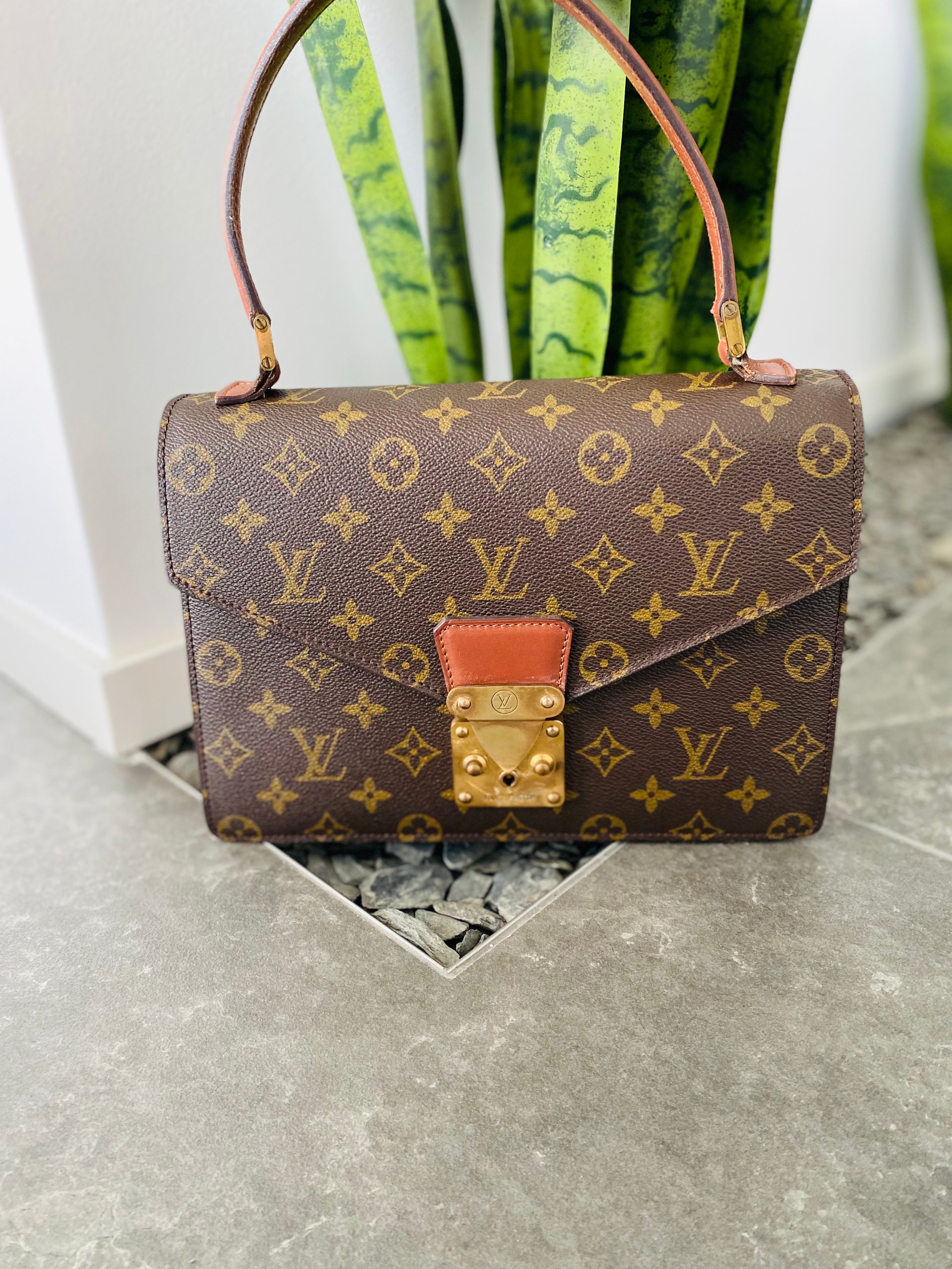 Louis Vuitton Monogram Canvas