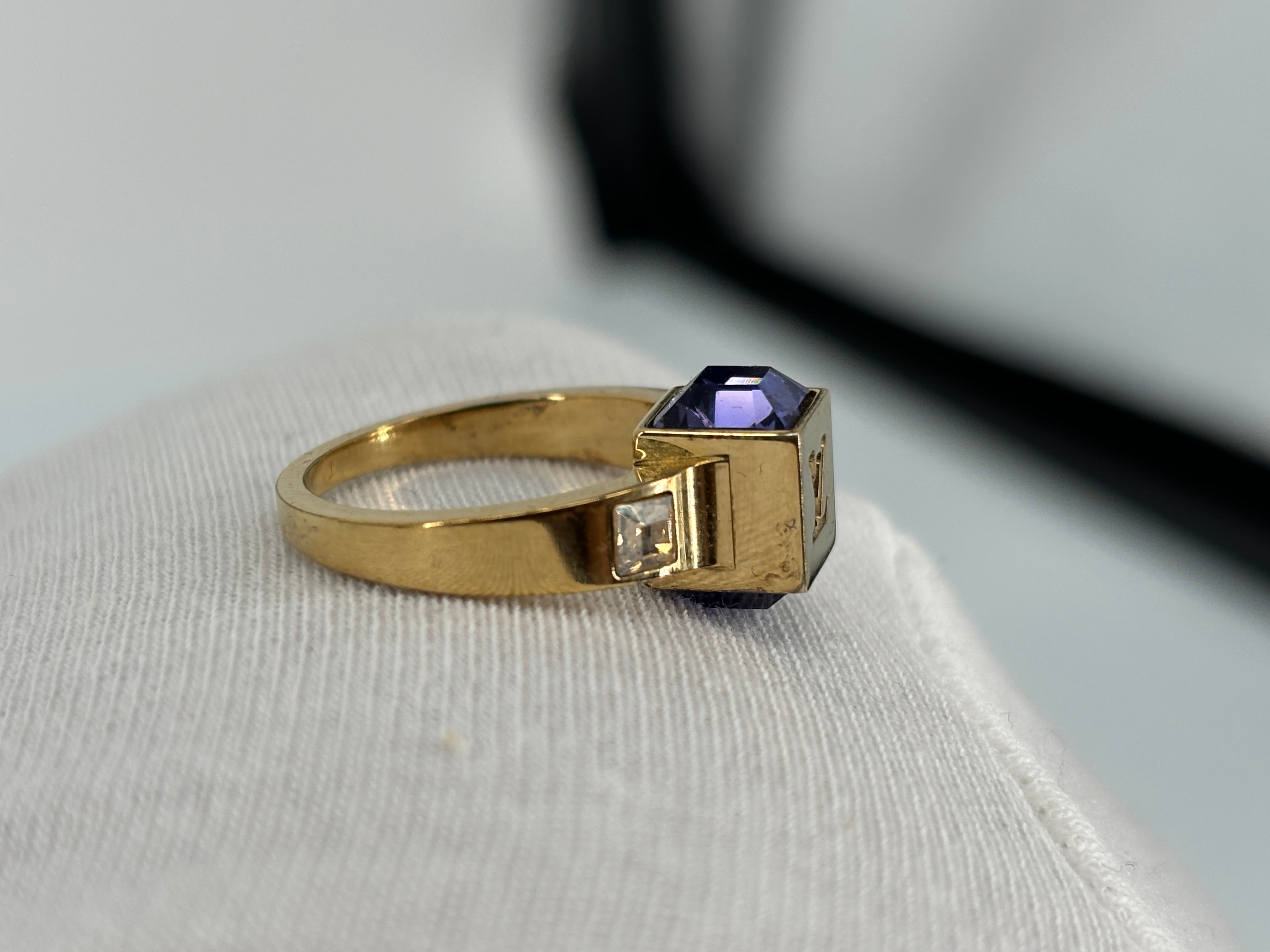 Louis Vuitton Gamble Ring Gold-Tone Size M incl. Box