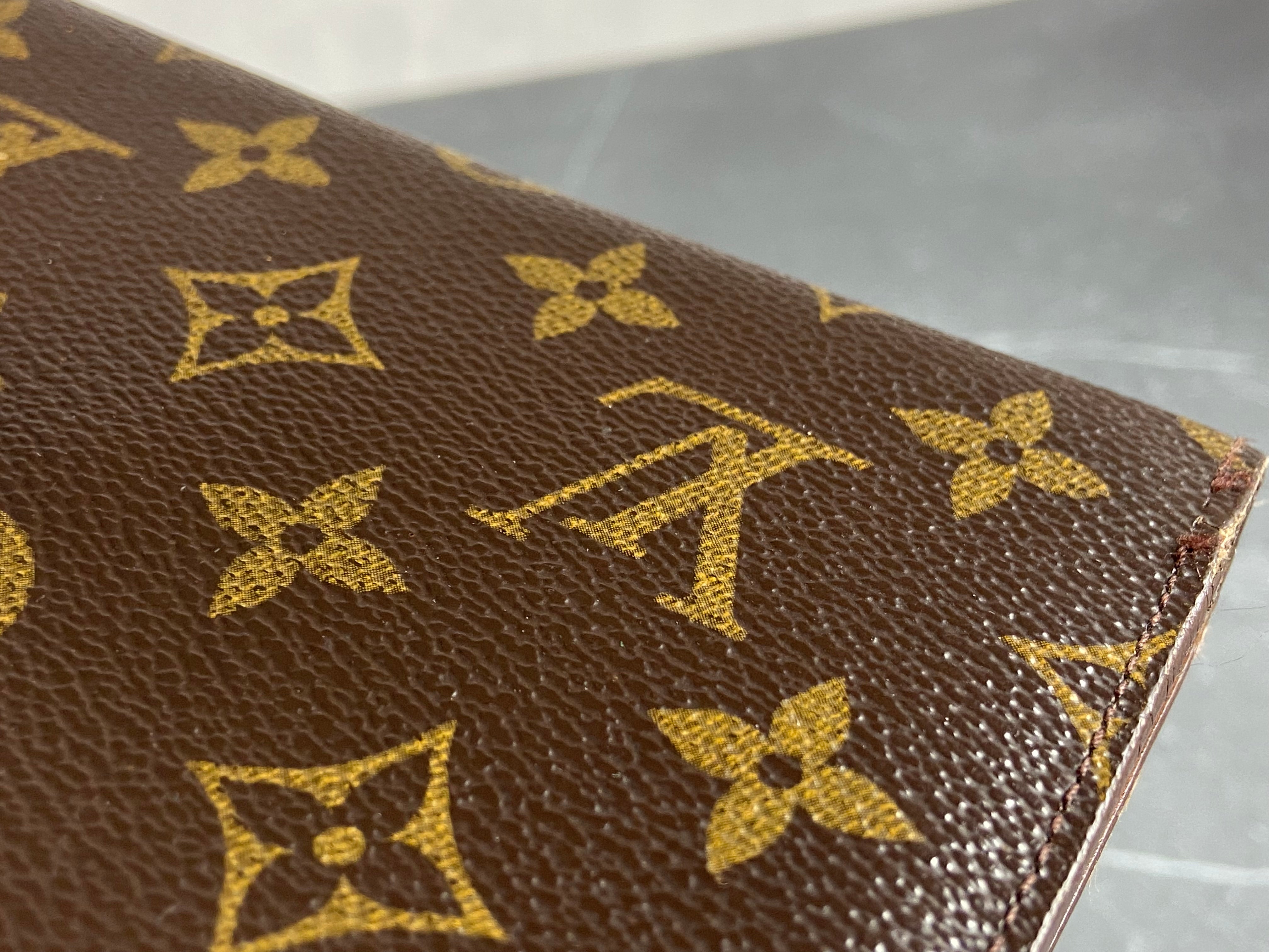 Louis Vuitton Porte Tresor Etui Wallet Monogram Canvas