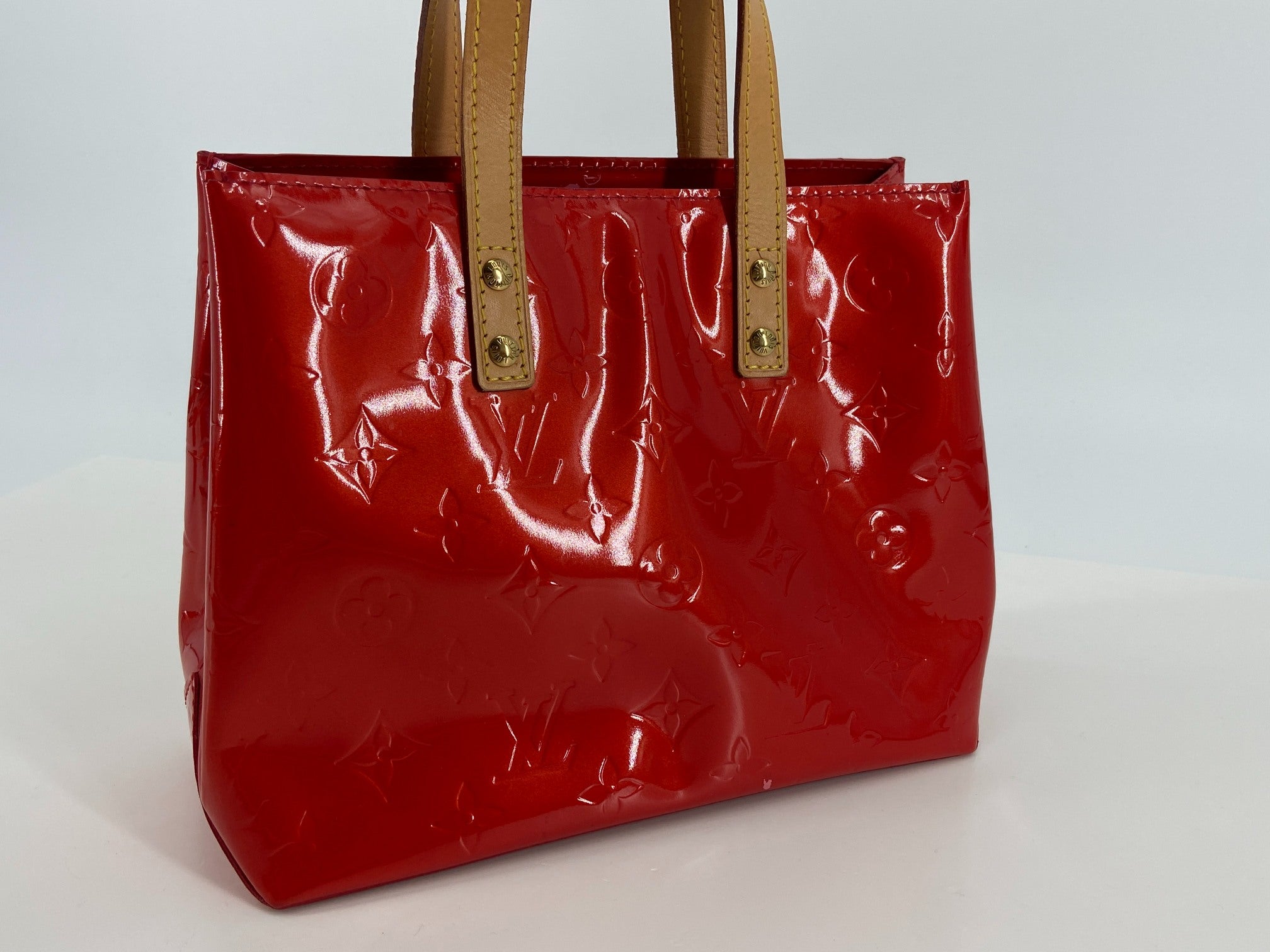 Louis Vuitton Reade PM Red Vernis Leather incl. Dustbag