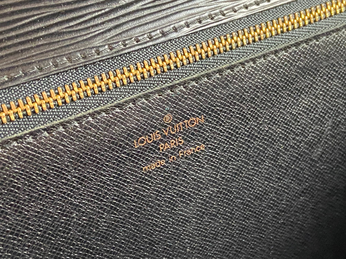 Louis Vuitton Monceau 28 Black Epi Leather