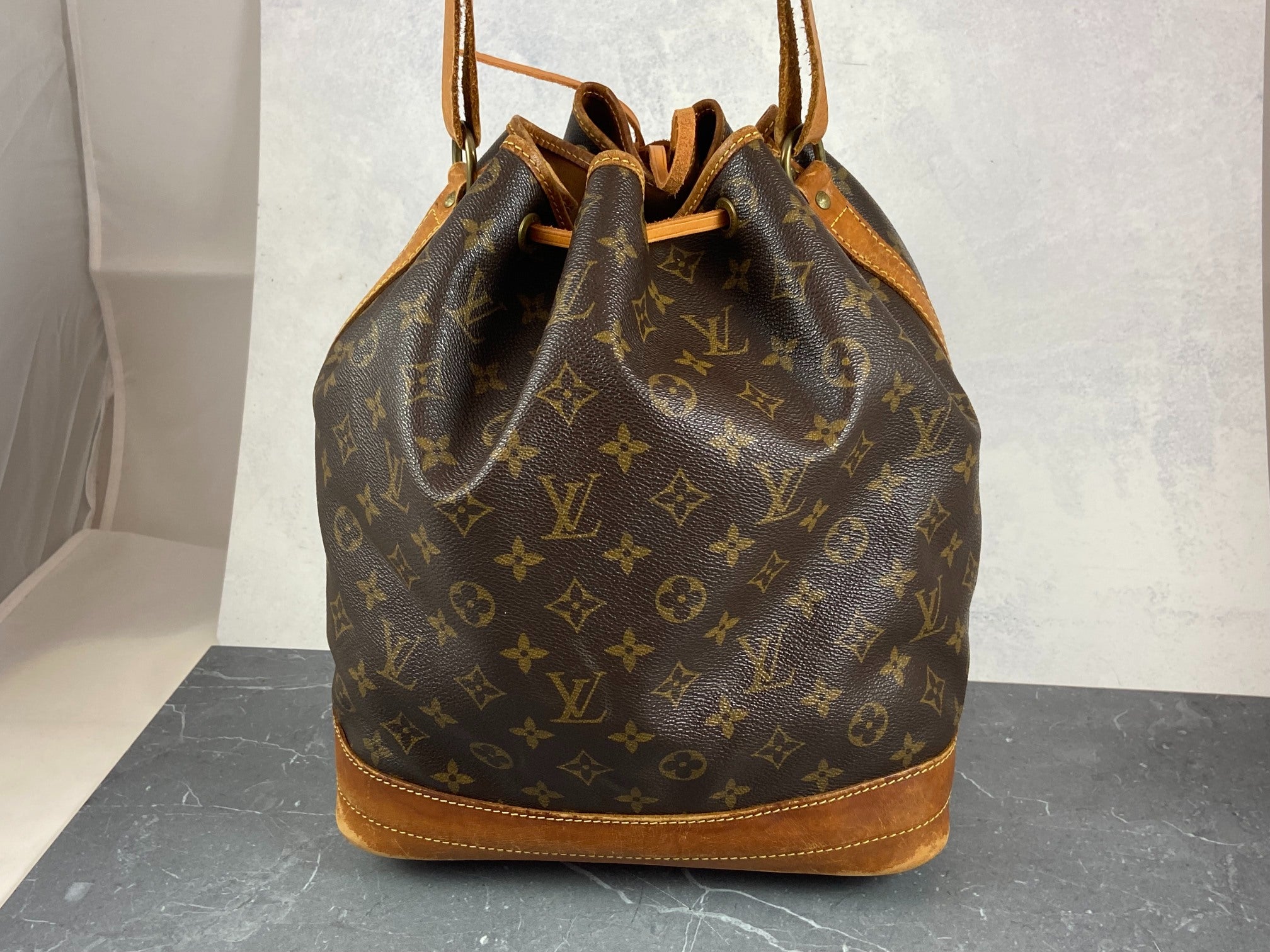 Louis Vuitton Sac Noé Grand Monogram Canvas