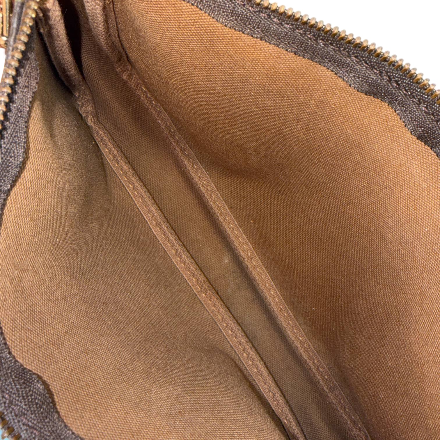 Louis Vuitton Pochette Accessoires Braun Monogram Canvas