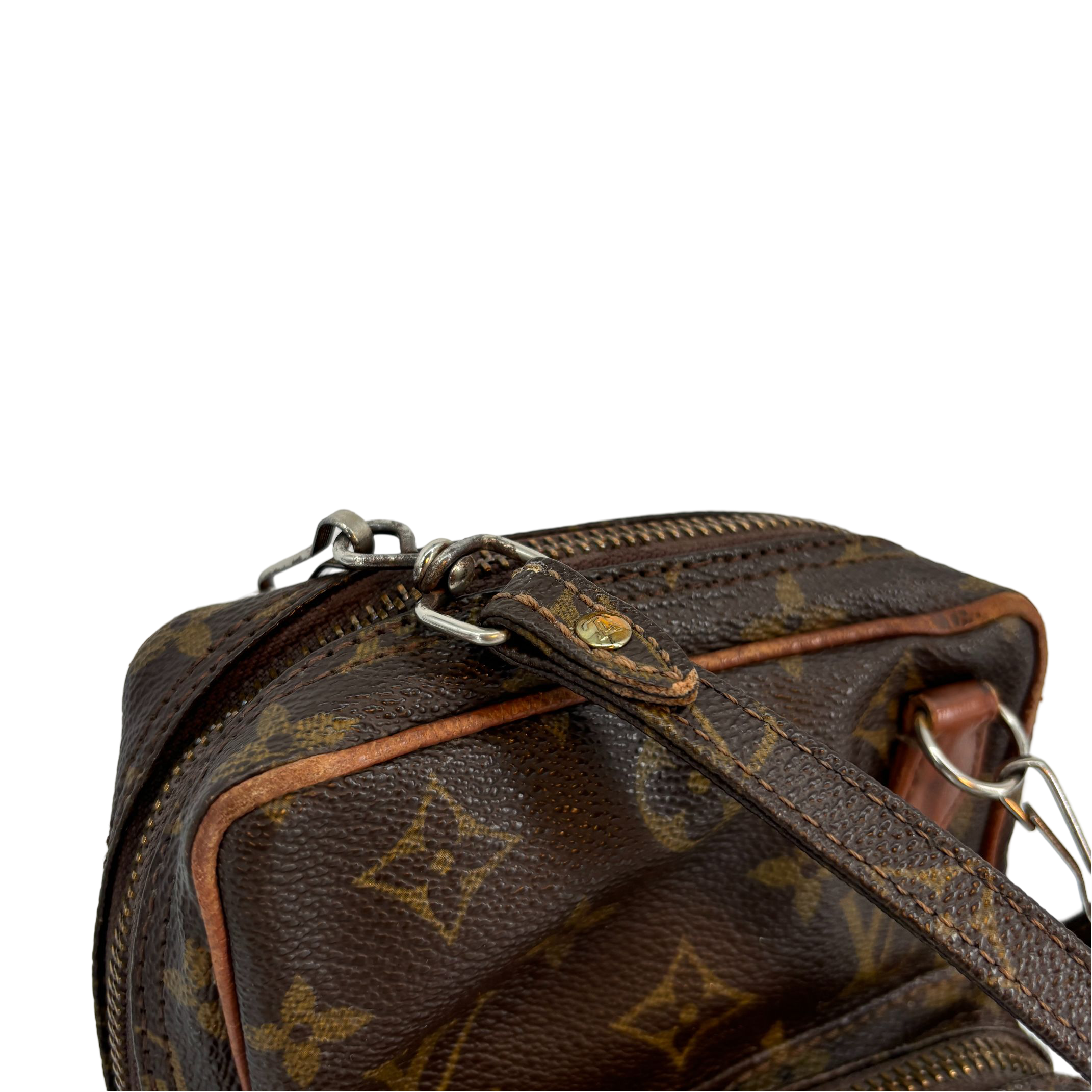 Louis Vuitton Amazone Shoulder Bag Monogram Canvas