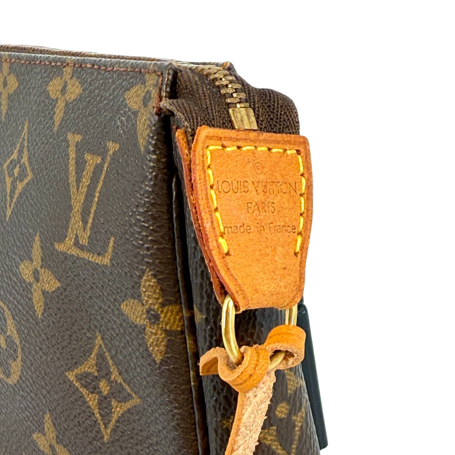 Louis Vuitton Pochette Accessoires Braun Monogram Canvas