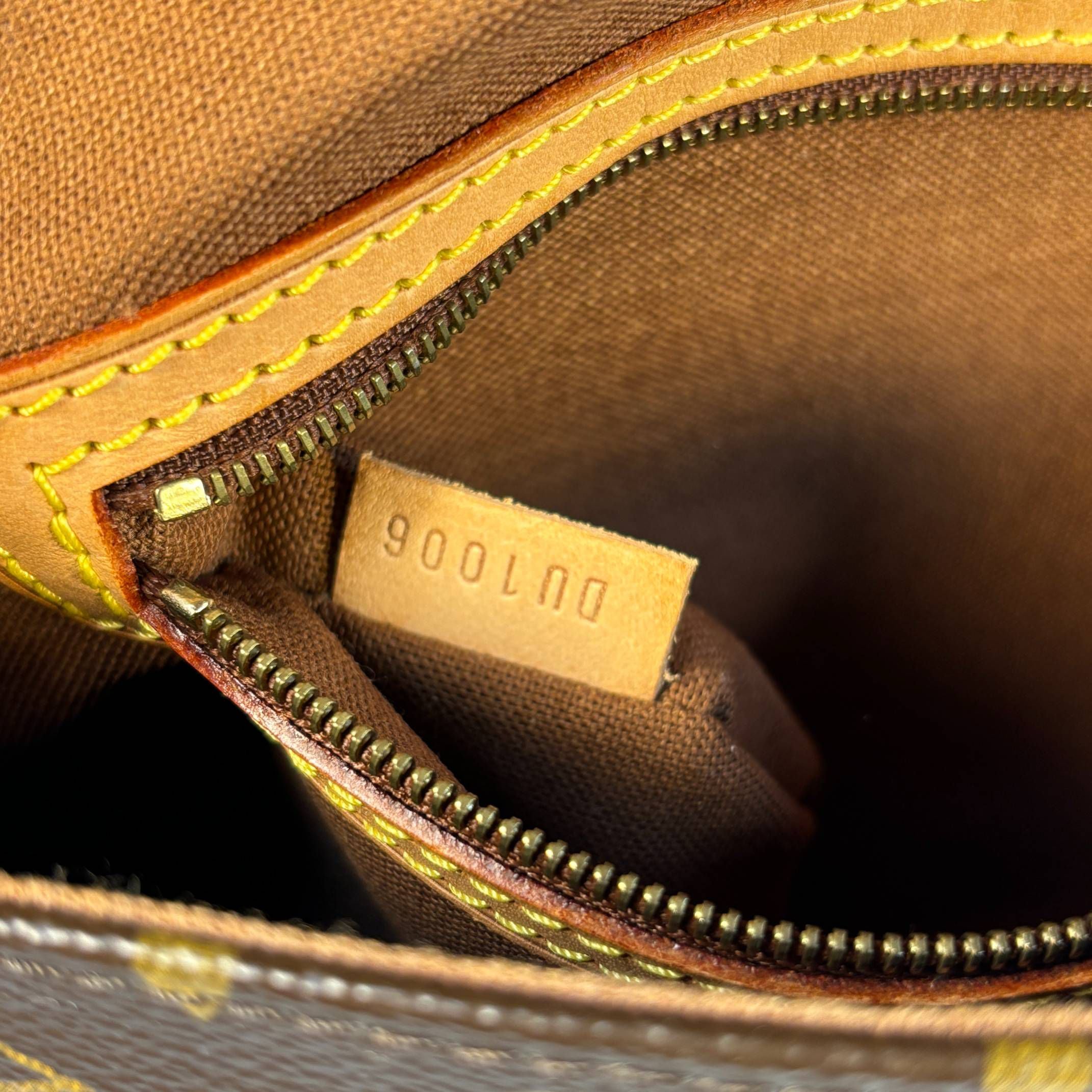 Louis Vuitton Looping PM Braun Monogram Canvas