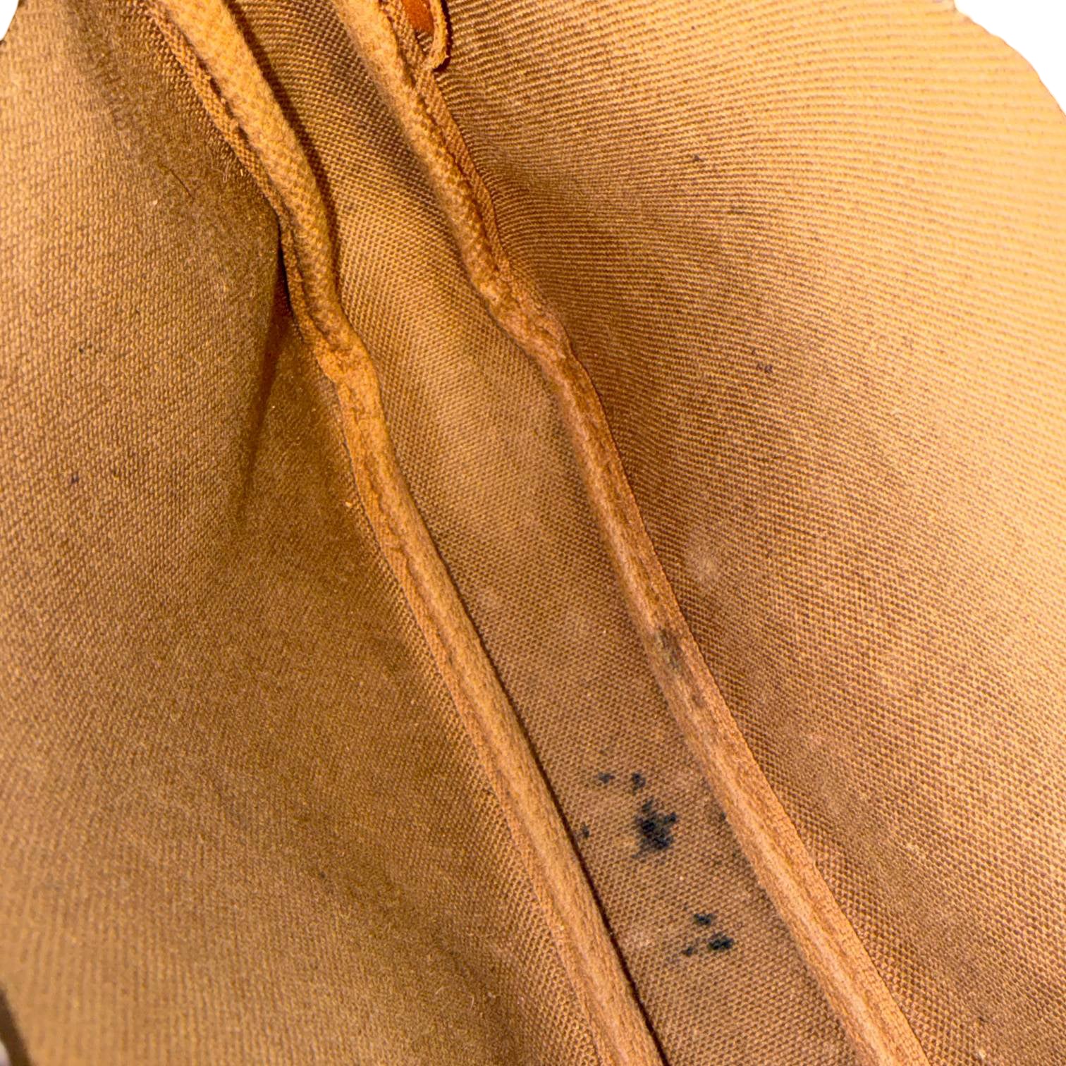 Louis Vuitton Pochette Accessoires Braun Monogram Canvas