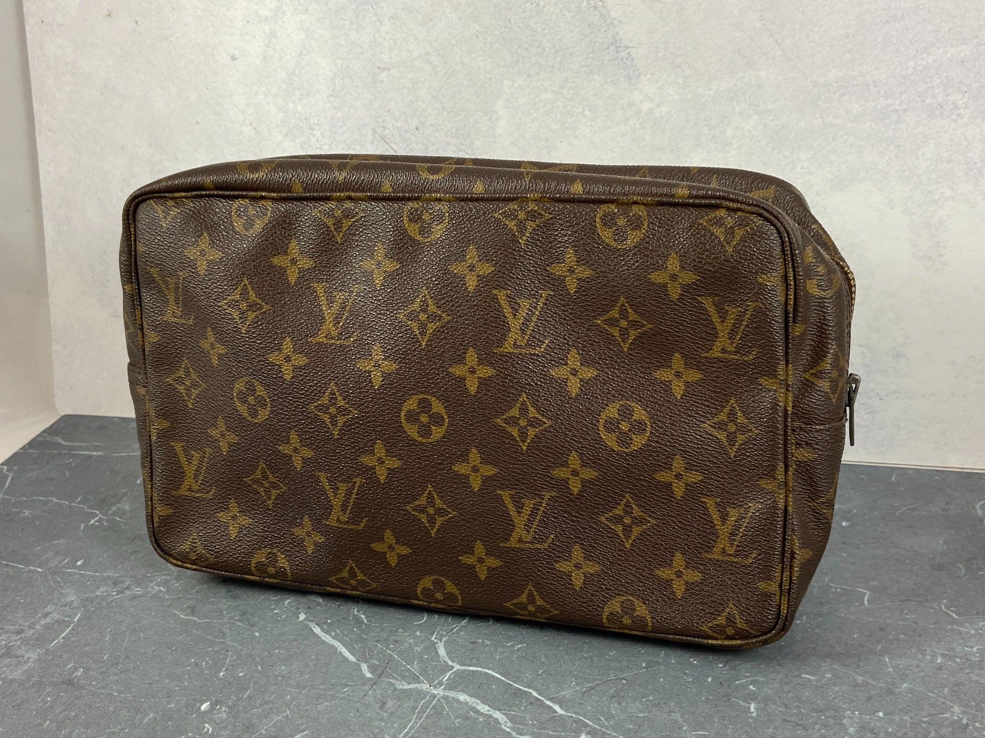 Louis Vuitton Trousse Toilette 28 Monogram Canvas