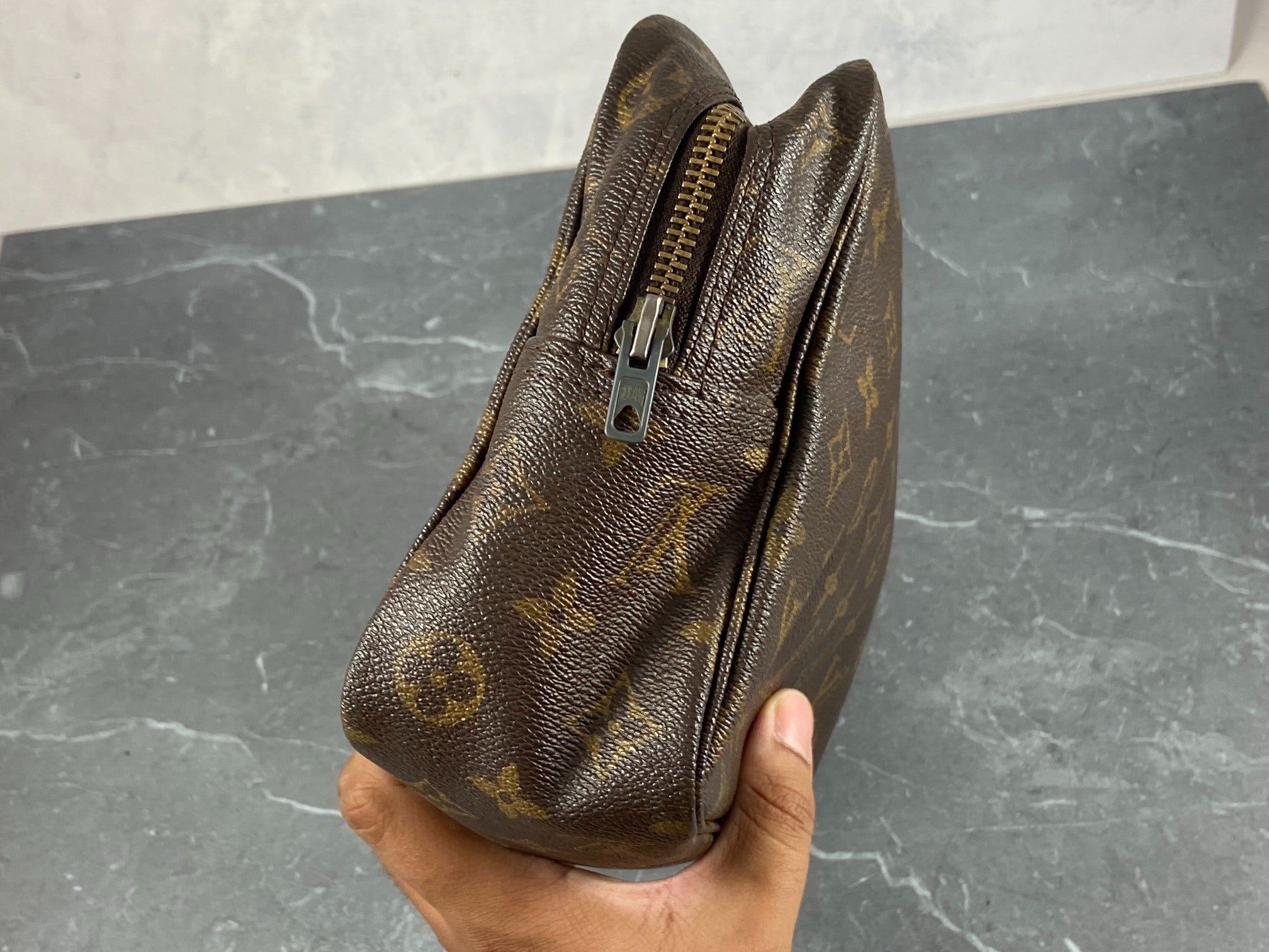 Louis Vuitton Trousse Toilette 28 Monogram Canvas